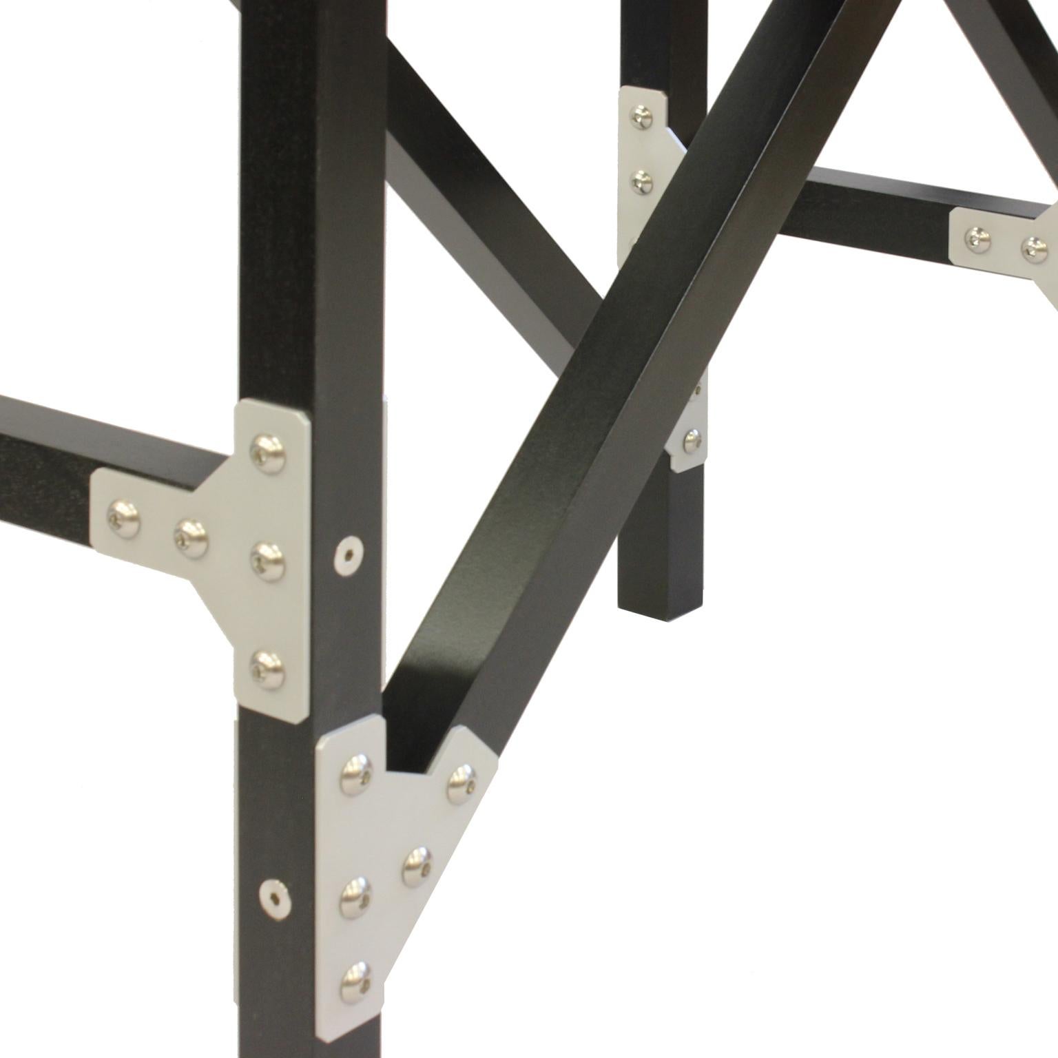 Mesa de Recibidor Industrial Refinada de Peter Harrison, en Madera Negra, En Stock en venta 1