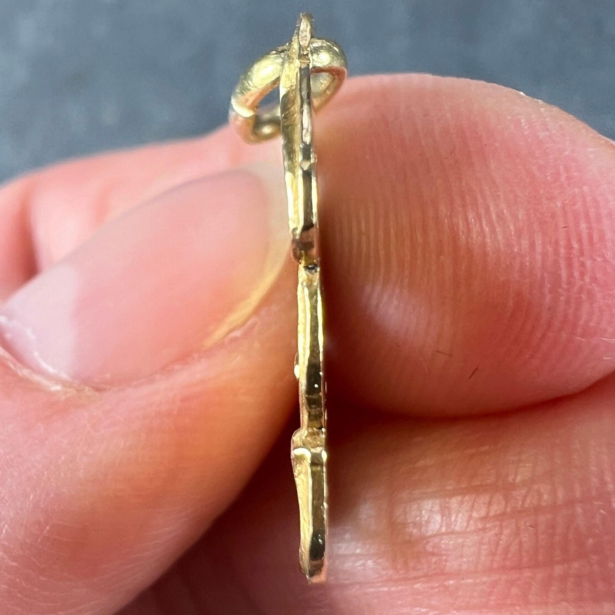 Ciondolo portafortuna Devil in oro giallo 18K in vendita 4