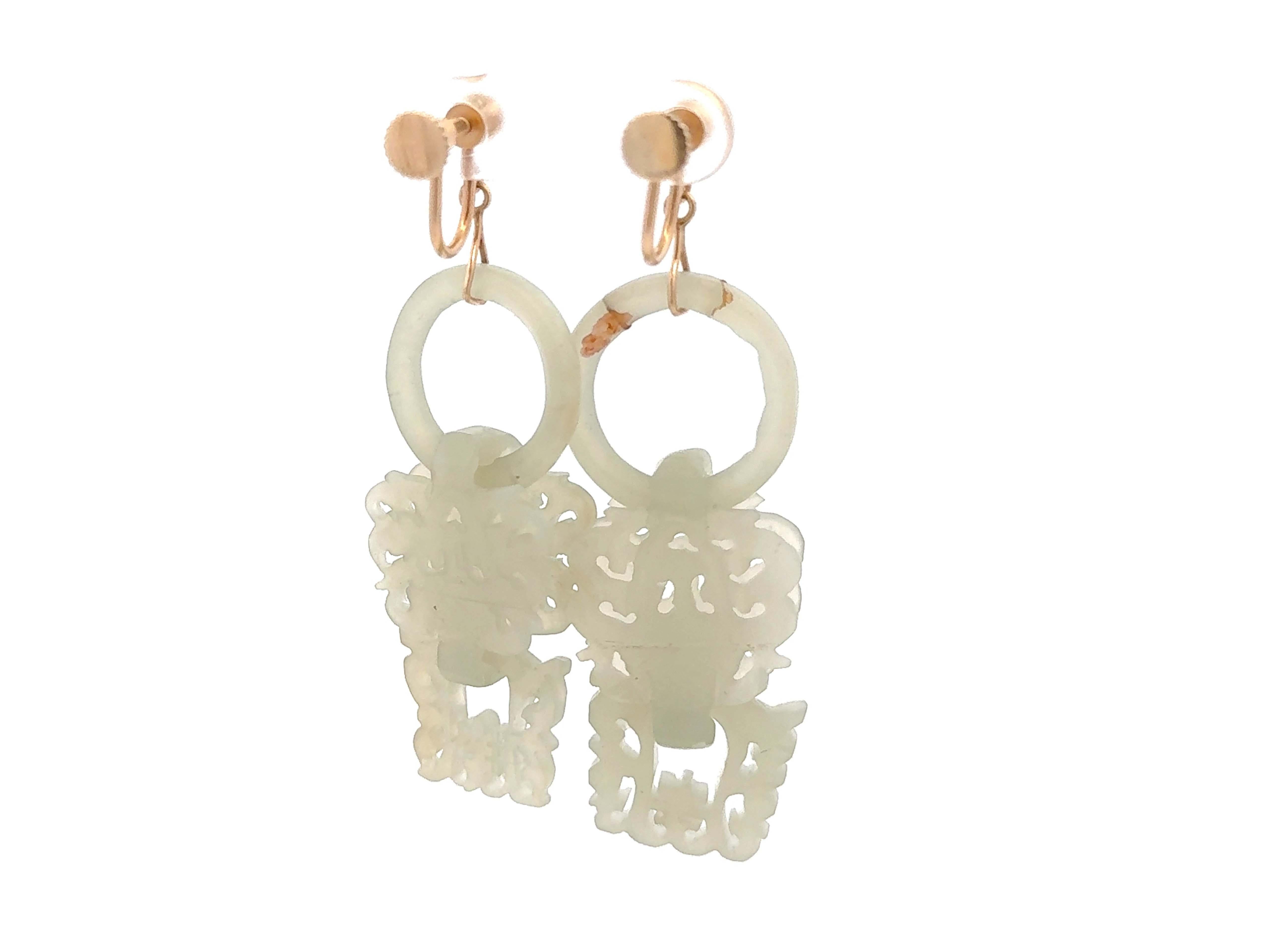 Boucles d'oreilles Dangly en Jade blanc travaillé à la diable Or jaune 14k en vente 1