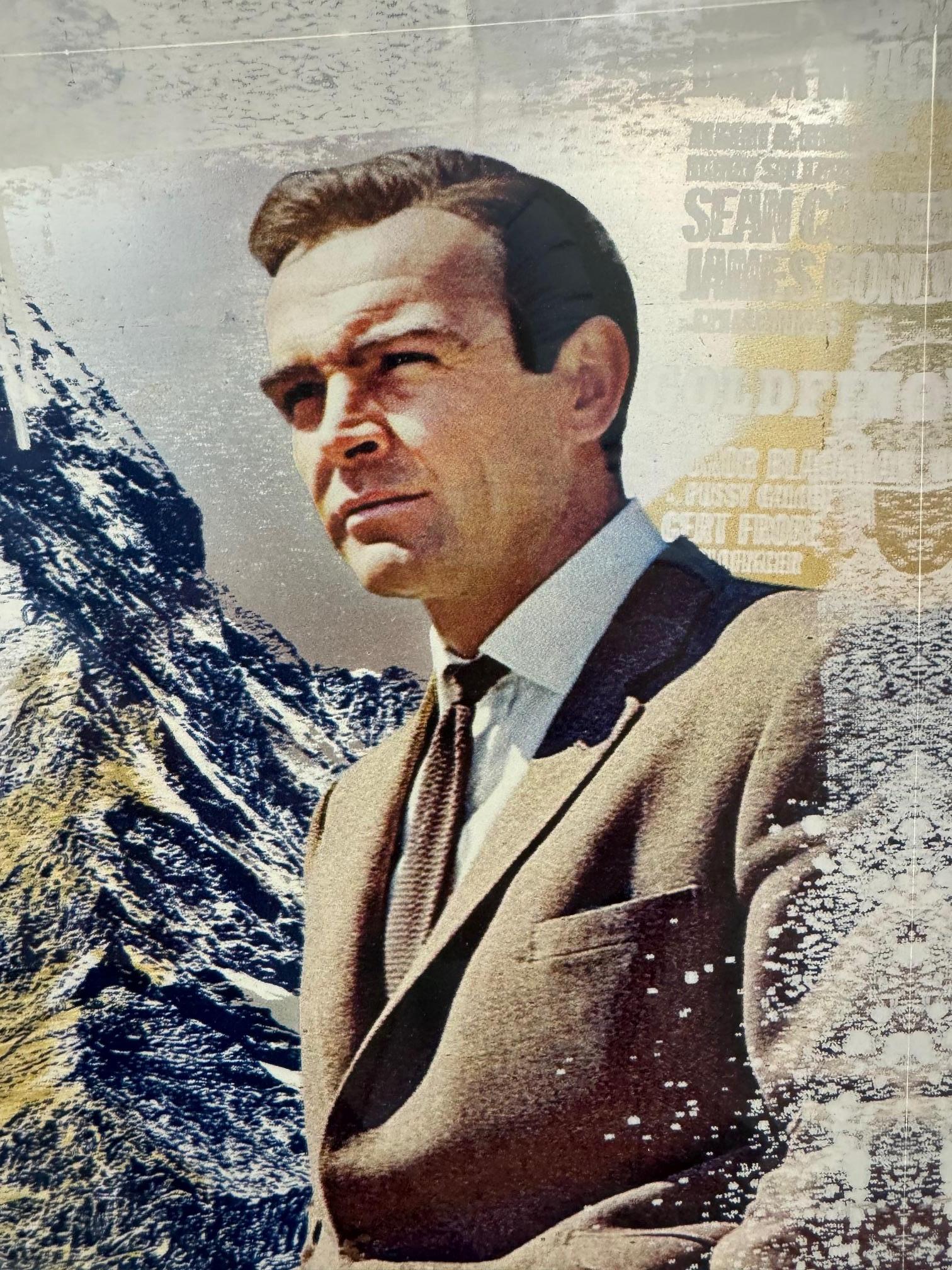 Gran escultura Bond-contemporánea de arte pop acílico que representa a Sean Connery Goldfinger en venta 1
