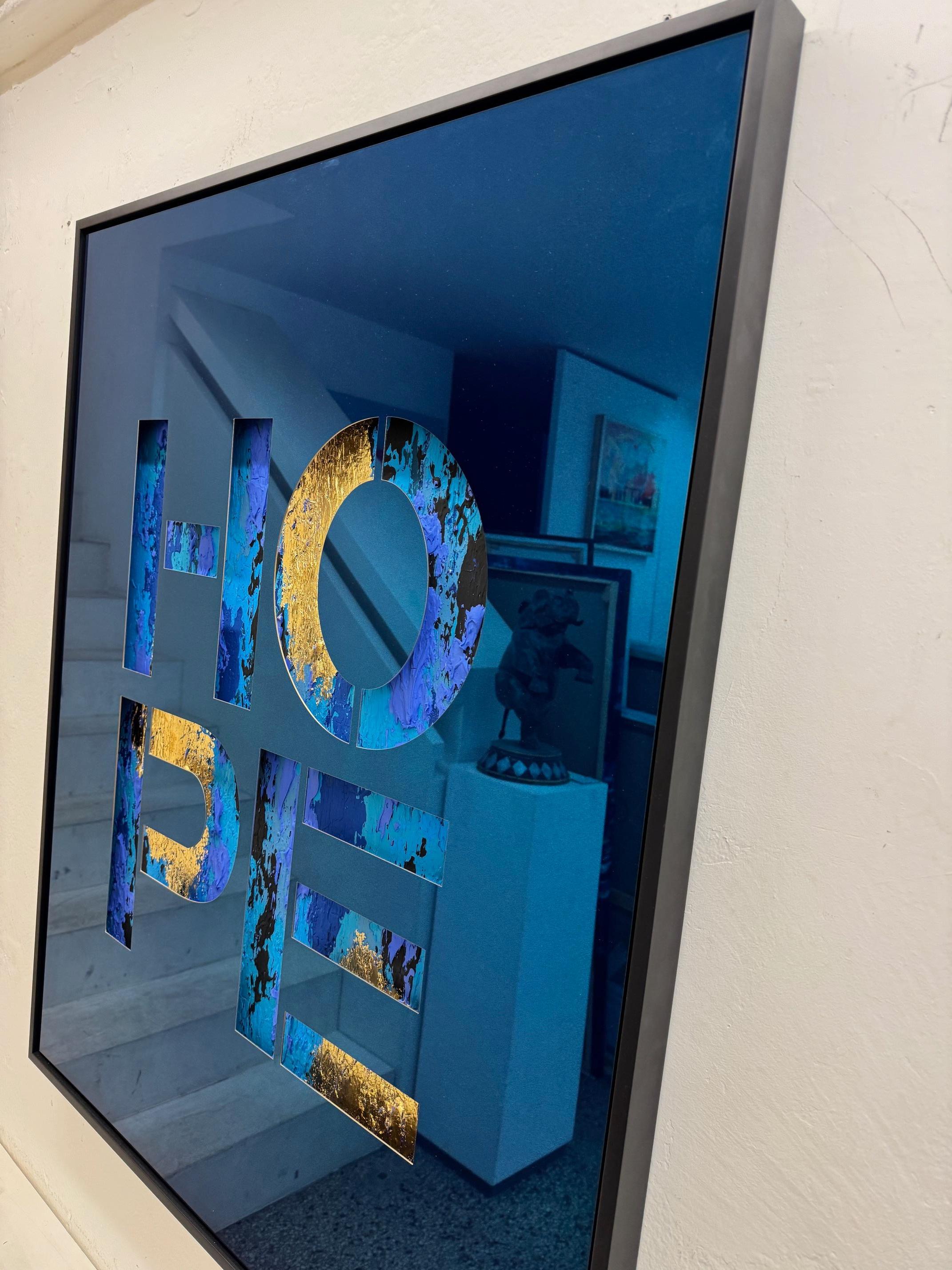 HOPE - découpage pop art contemporain original, bleu et or, hautement poli en vente 2