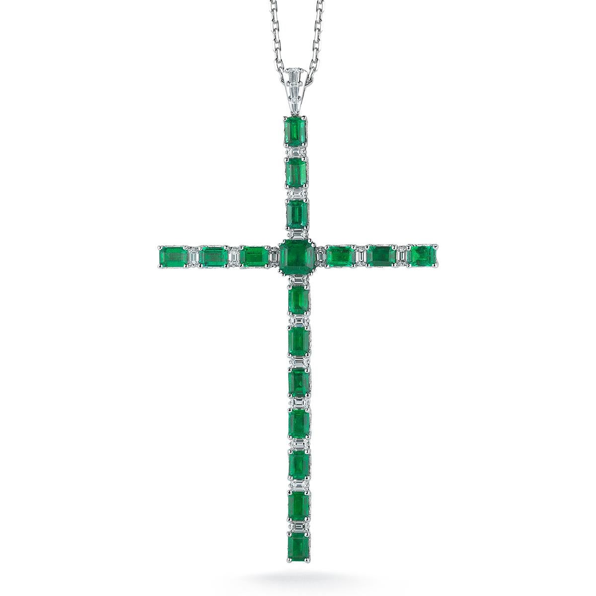 Devine-Smaragd-Anhänger mit Diamanten im Zustand „Neu“ im Angebot in new york, NY