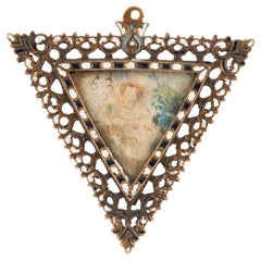Devotional medallion. Bronze, enamel, etc. Spanish school, 17th century.