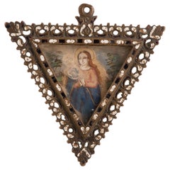 Devotional medallion. Bronze, enamel, glass, etc. Spanish school, 17th century.