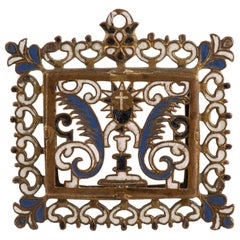 Devotional medallion. Bronze, enamel, glass, etc. Spanish school, 17th century.