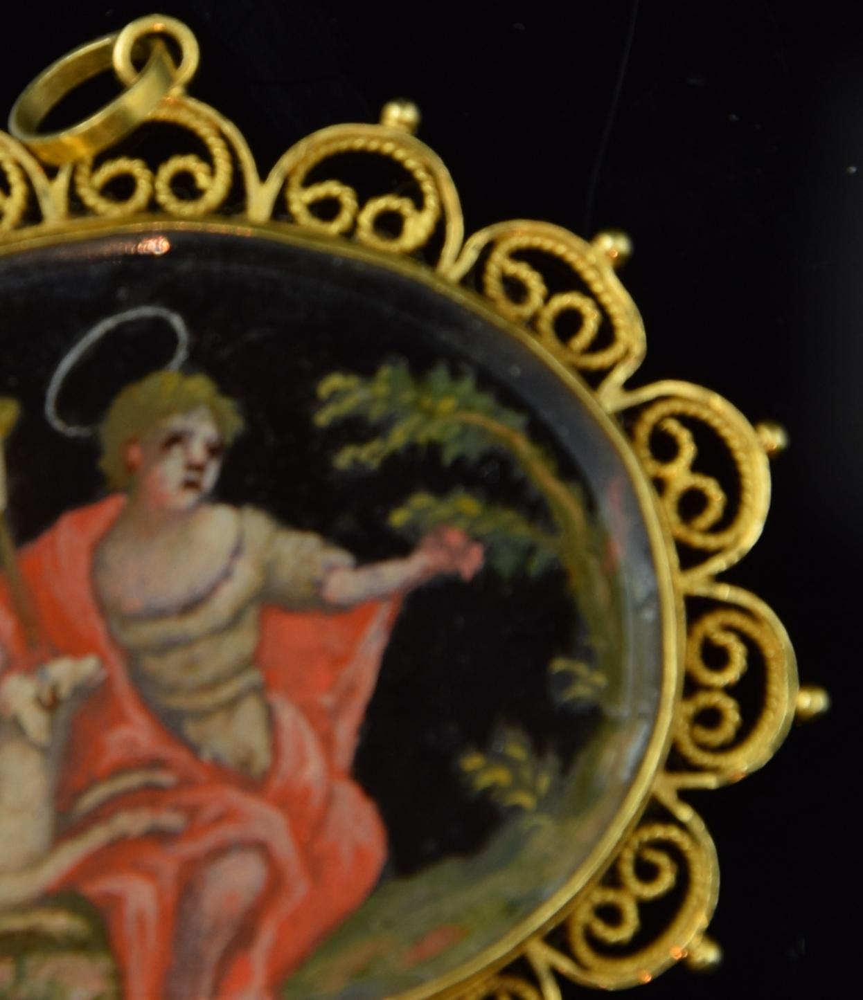 European Devotional Pendant, Gold, Enamel, 18th Century For Sale