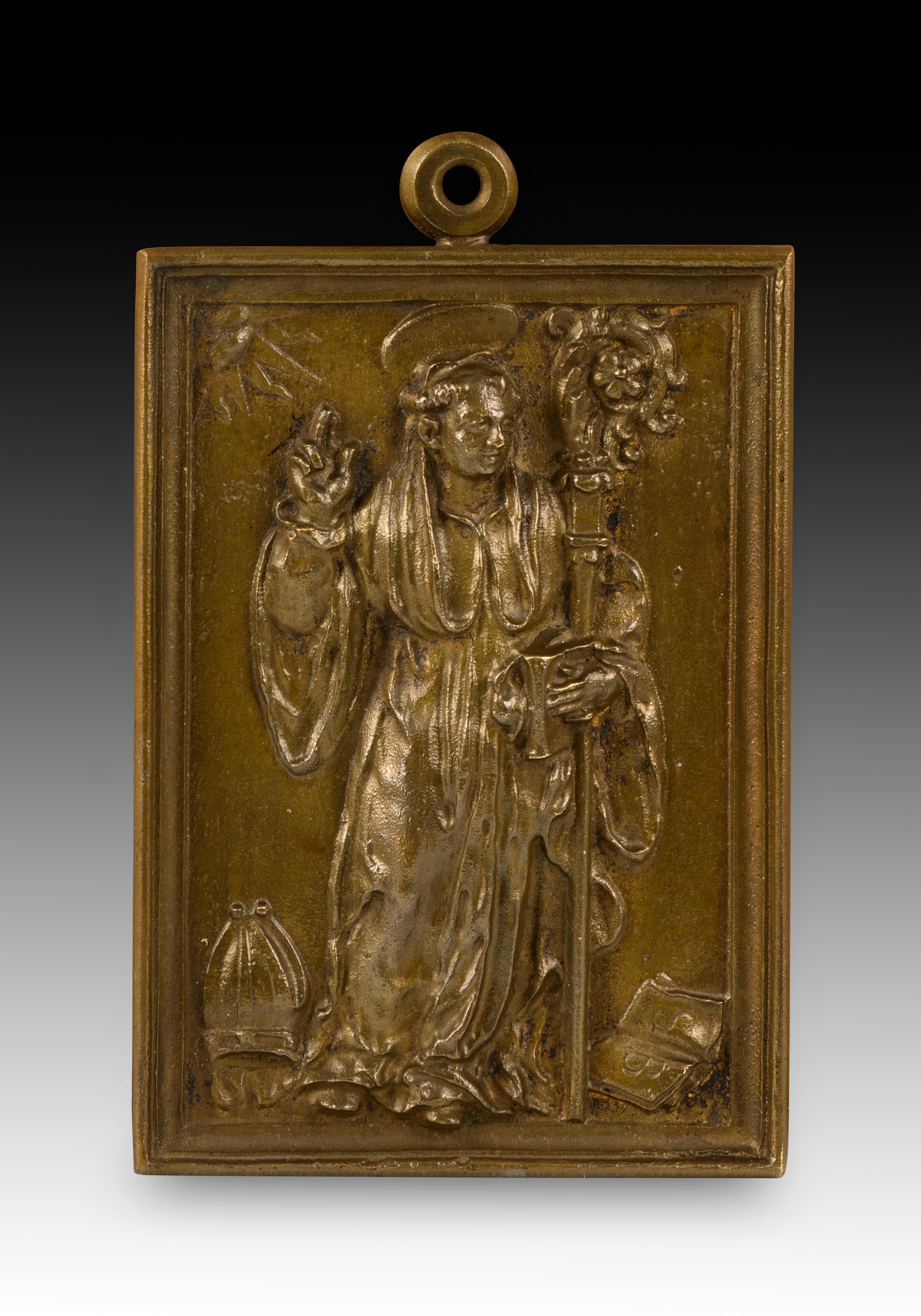 Targa devozionale, San Benedetto di Nursia. Bronzo. Spanish School, XVII secolo. 
Targa devozionale rettangolare in bronzo con un anello nella parte superiore, una cornice modellata e una rappresentazione figurativa in rilievo sulla parte