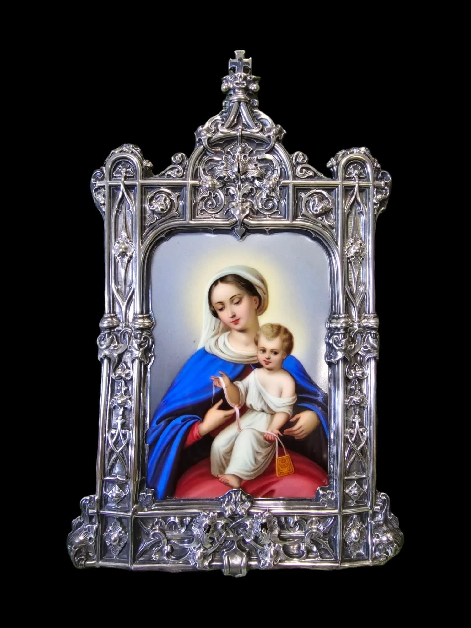Devotionale Plakette der Jungfrau und des Kindes in Emaille und Silberbeschlägen. Frankreich im Angebot 9