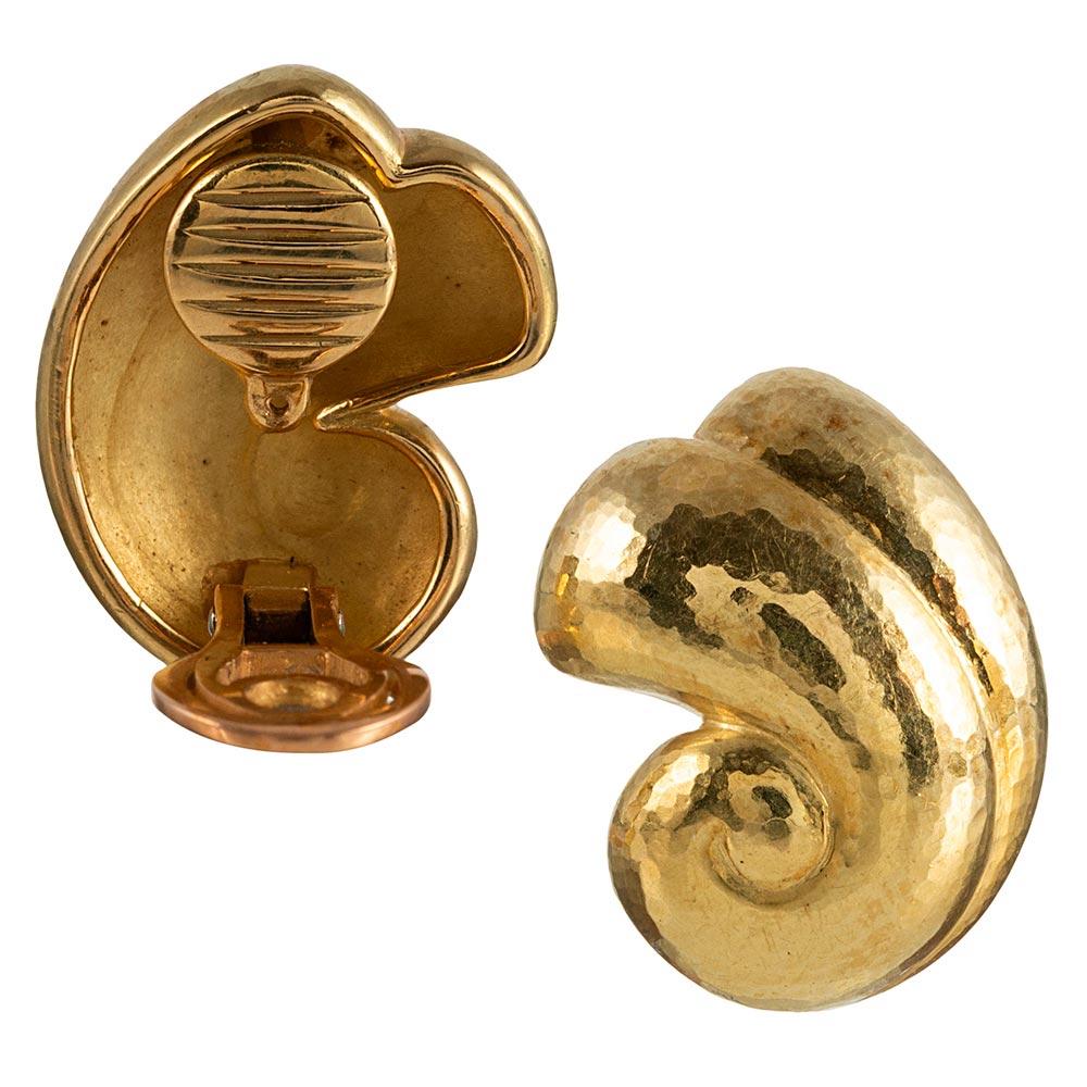 DeVroomen Scrolling Golden Earrings In Good Condition In Carmel-by-the-Sea, CA