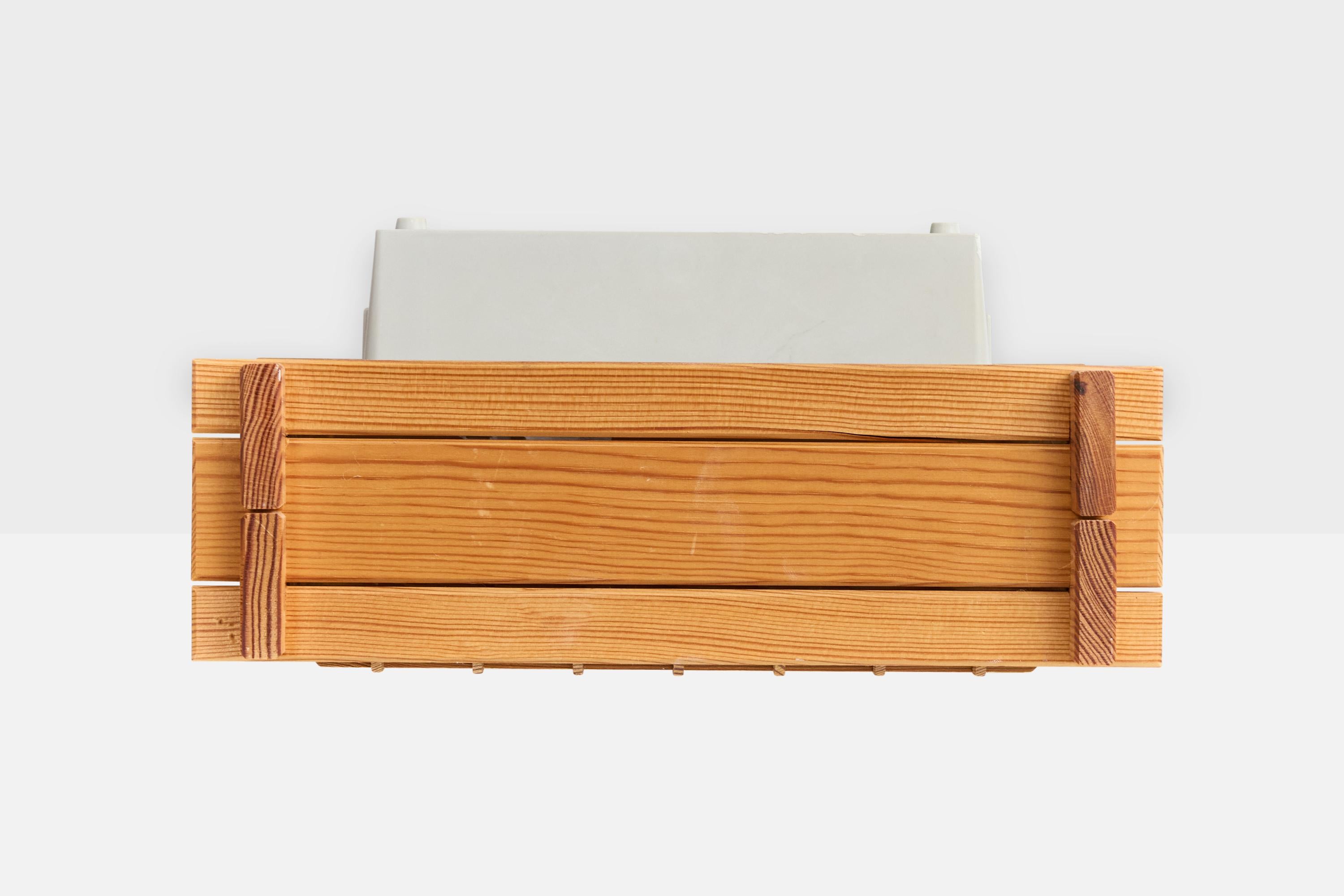 Dexter, Supports de lampe, Pin, Métal, Suède, années 1980 État moyen - En vente à High Point, NC