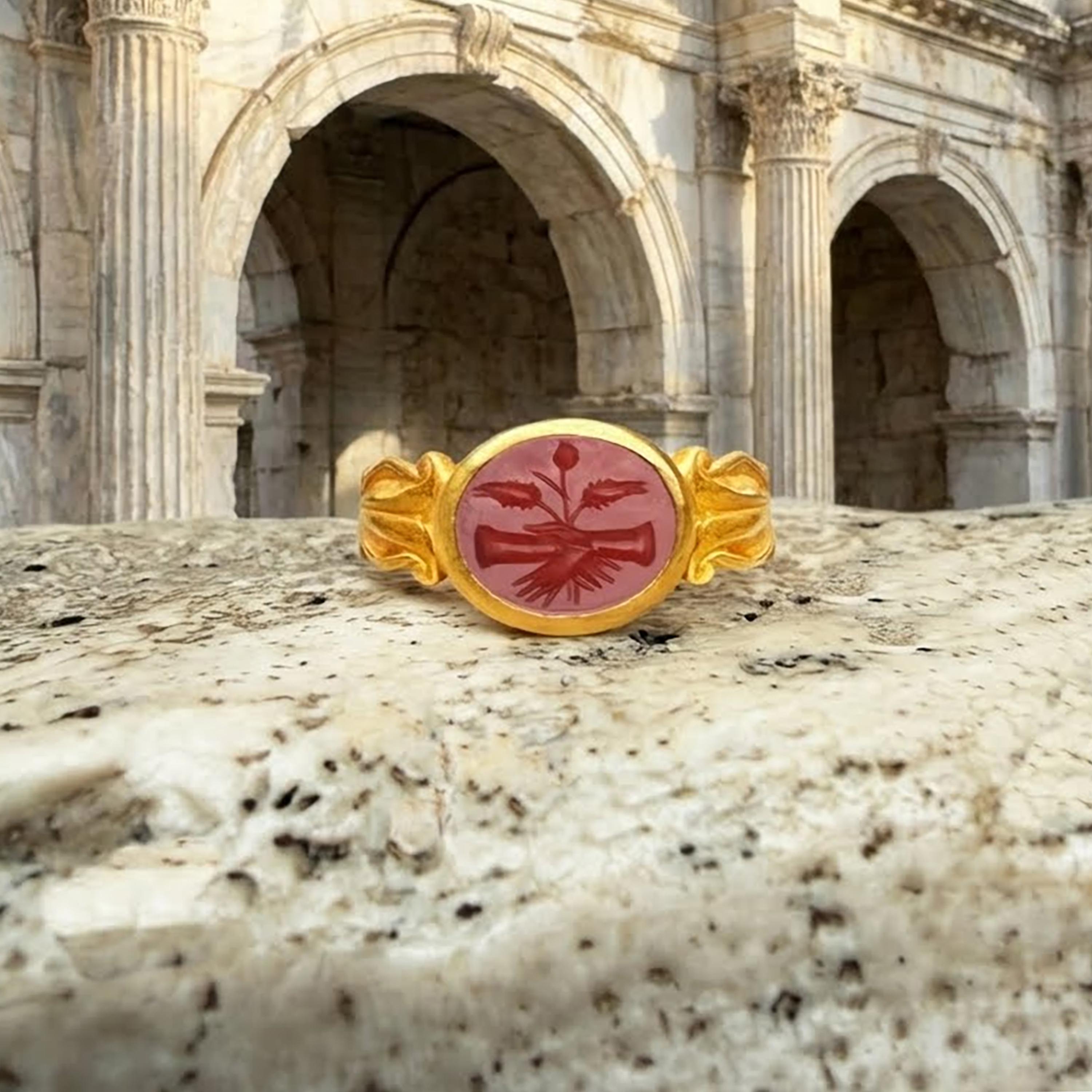 DEXTRARUM IUNCTIO Antico anello calcografico romano del I-II secolo. Anello ADS in oro 22 Kt In condizioni Nuovo in vendita a Roma, IT