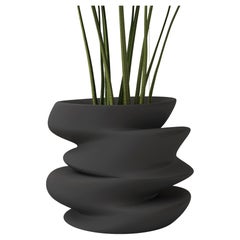 Dezakse Plant Pot