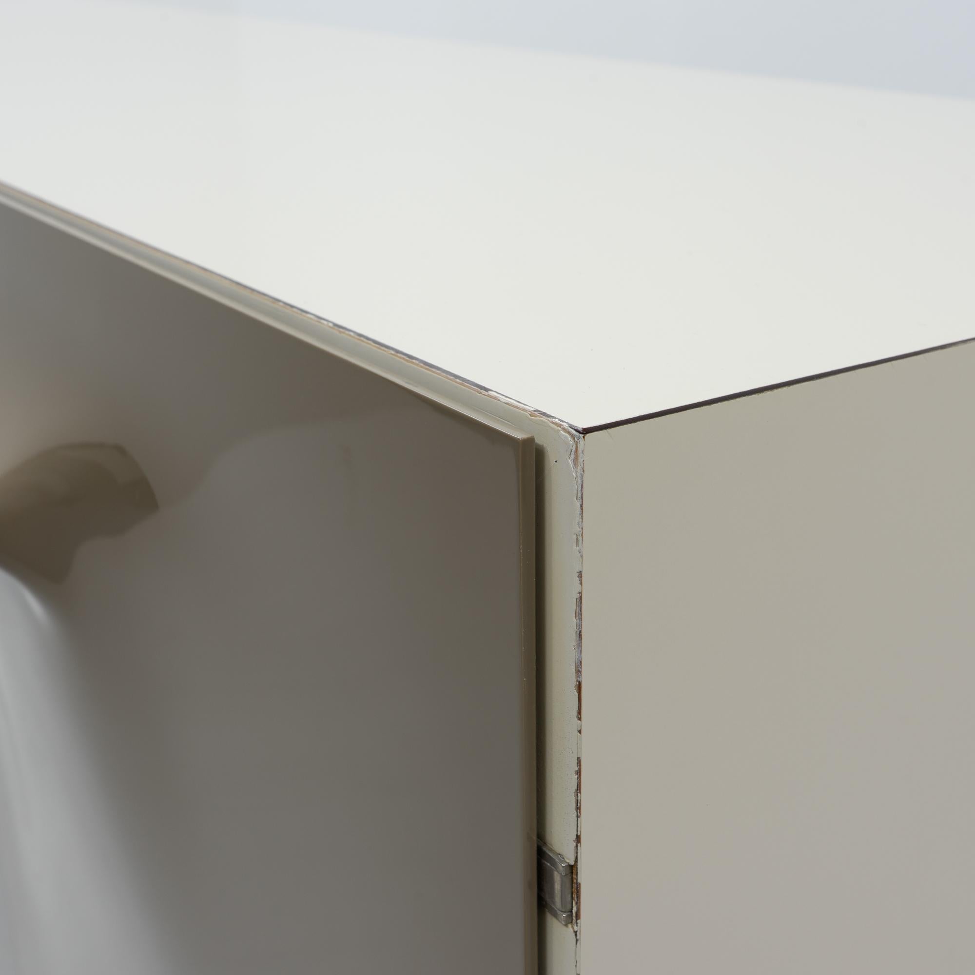 Credenza DF 2000, Raymond Loewy per Doubinsky Frères, Francia, anni '60 in vendita 4