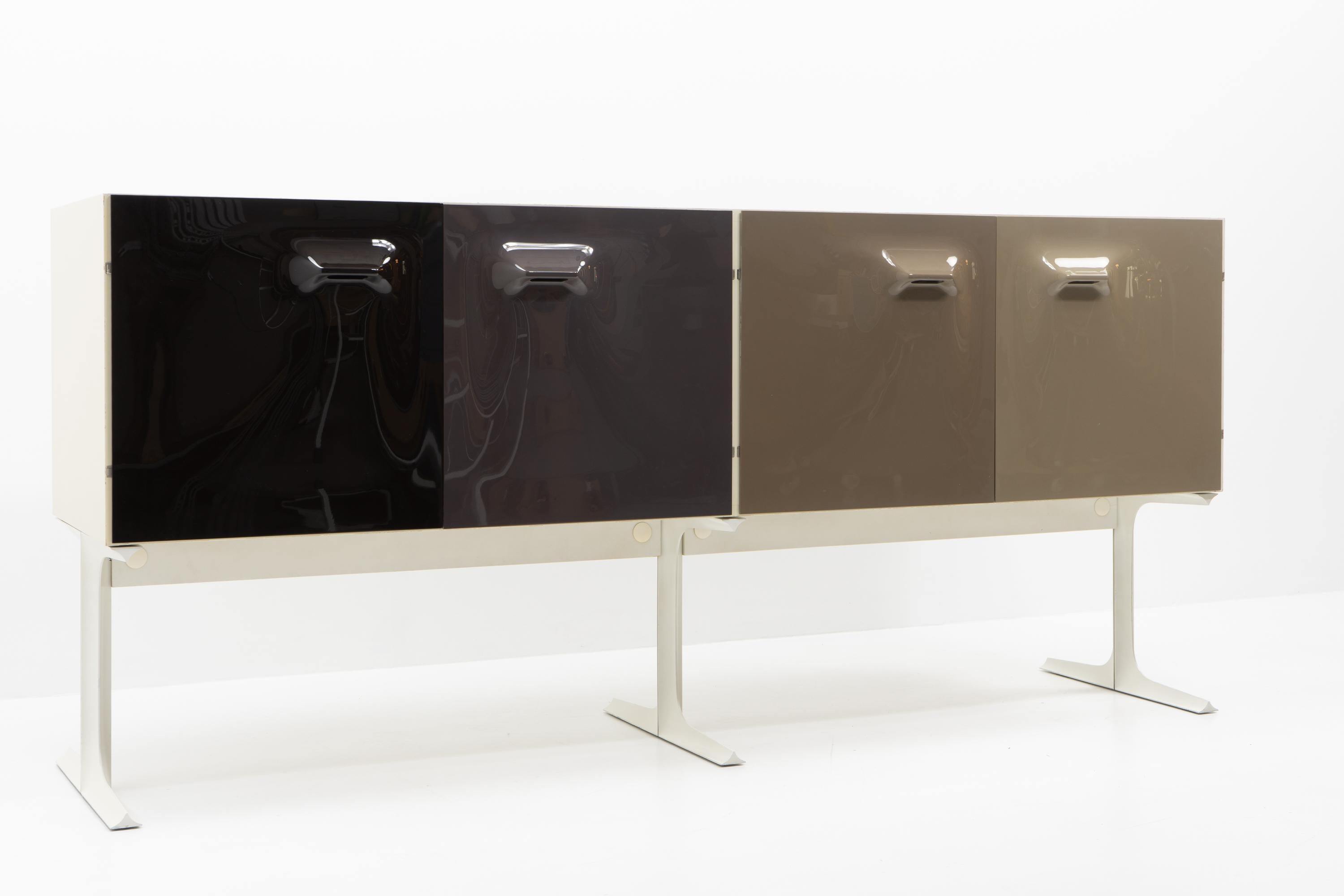 Francese Credenza DF 2000, Raymond Loewy per Doubinsky Frères, Francia, anni '60 in vendita