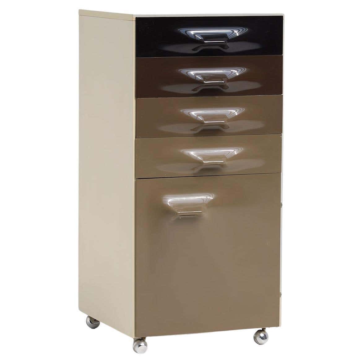DF2000 trolley bar cabinet by Raymond Loewy for the Doubinsky Frères ...