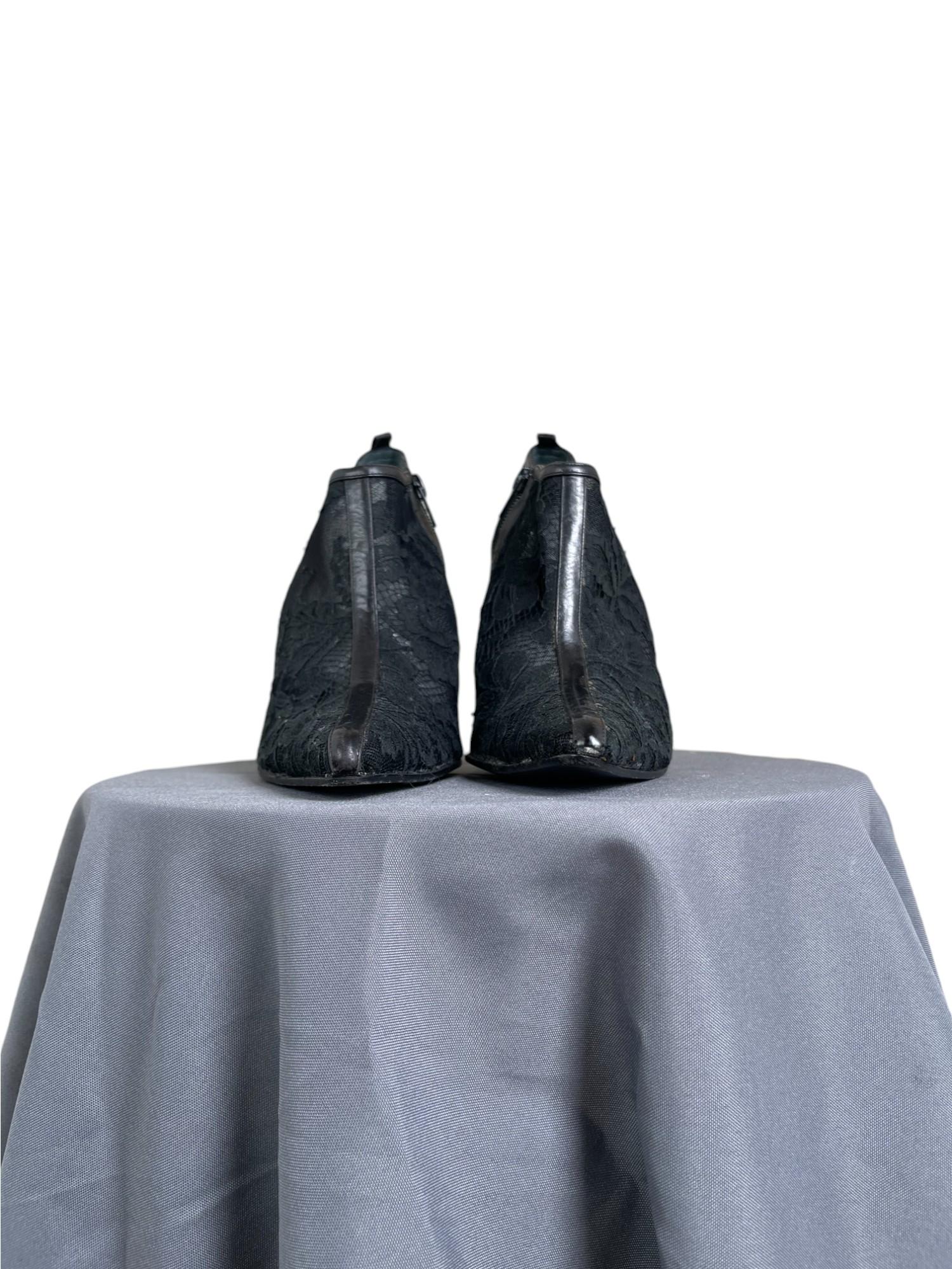 Donna D&G 2000's Floral Black Semitransparent Heels in vendita