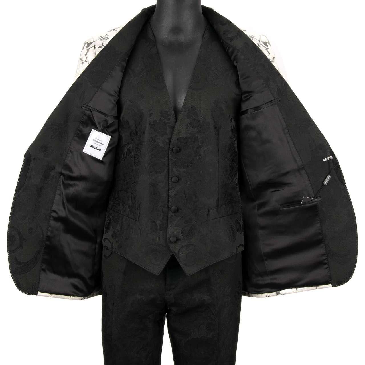 D&G Baroque 3 Piece Jacquard Suit Jacket Waistcoat MARTINI White Black 54 In Excellent Condition For Sale In Erkrath, DE