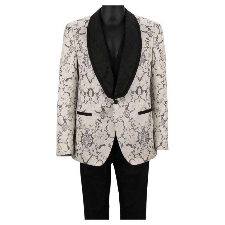 CHANEL pink white wool Tweed FLOWER BROOCH Blazer Jacket 42 L at 1stDibs