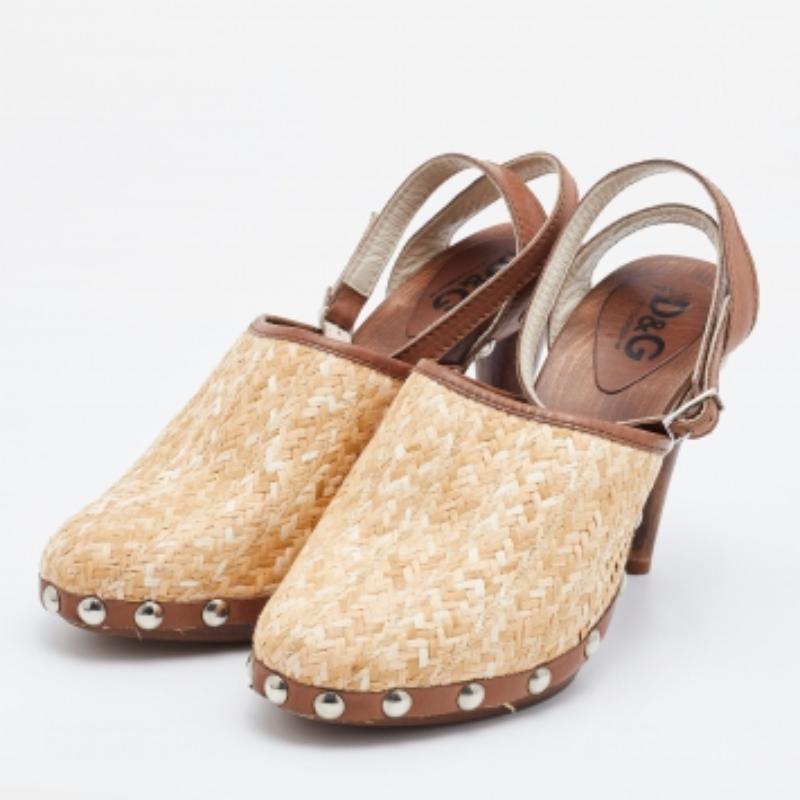 D&G Beige/Brown Raffia and Leather Ankle Strap Clog Sandals Size 38 For Sale 1