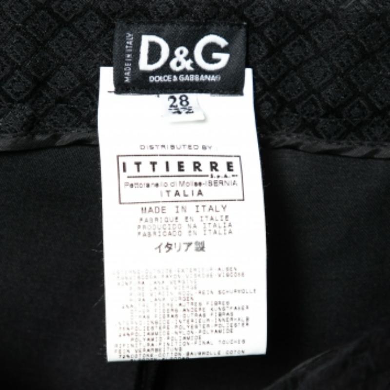 D&G Black Crepe Wool Tapered Pants M In Good Condition For Sale In Dubai, Al Qouz 2