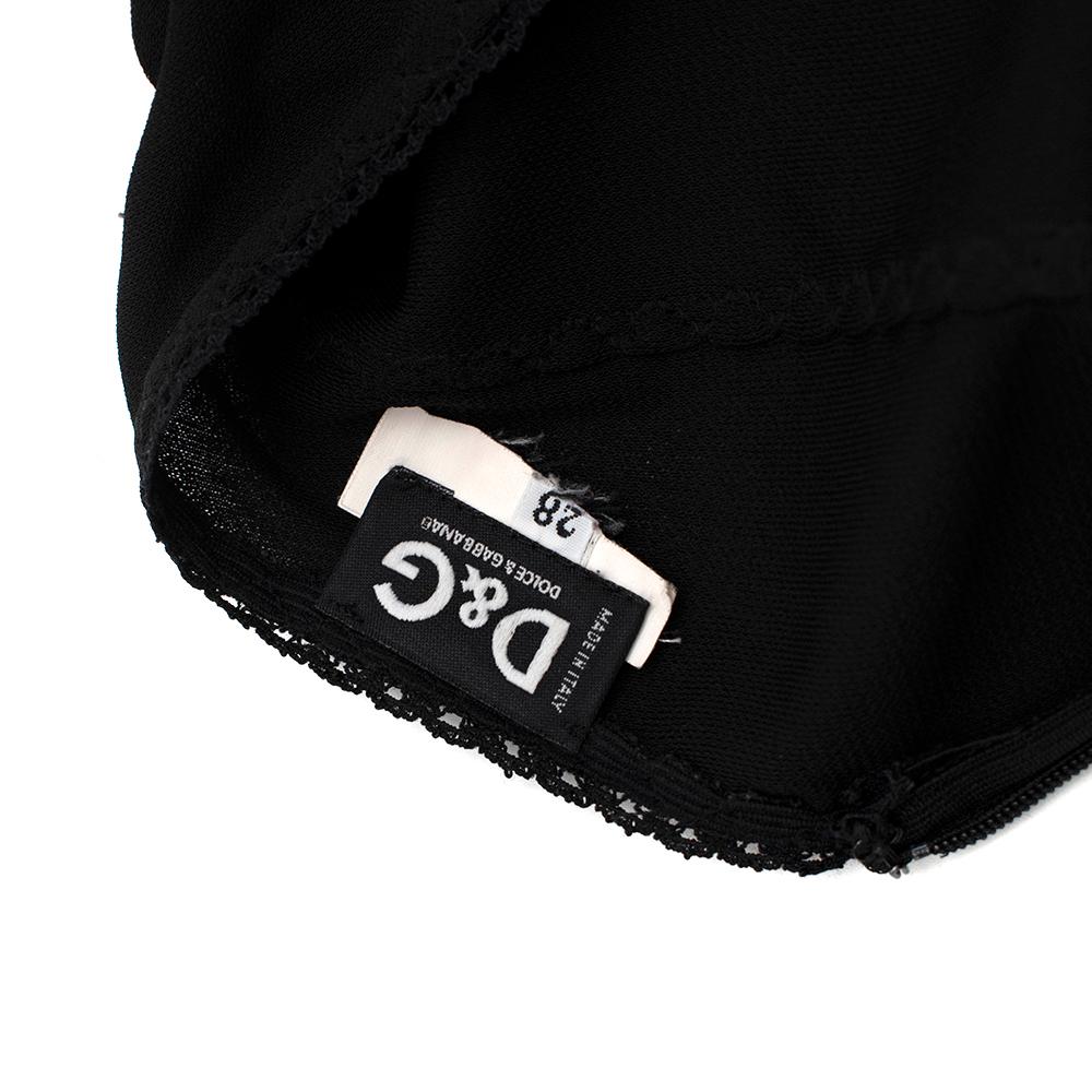 D&G Schwarzes ärmelloses, durchsichtiges Spitzenkleid 28 - Größe M für Damen oder Herren im Angebot