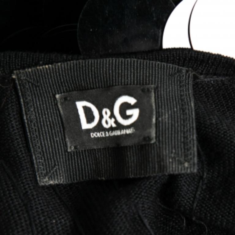 D&G Black Oversized Sequin Embellished Wool Sleeveless Short Dress S In Good Condition For Sale In Dubai, Al Qouz 2