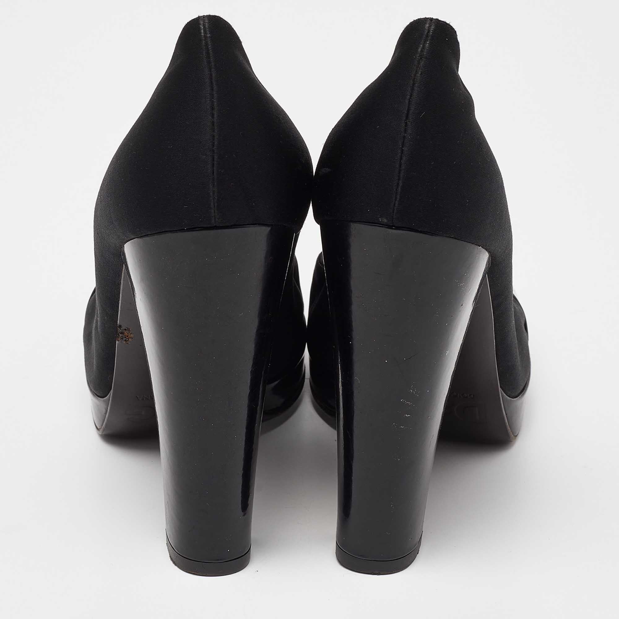 D&G Black Satin and Patent Leather Platform Block Heel Pumps Size 39 For Sale 1