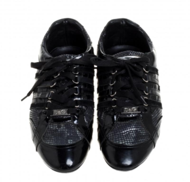 Men's D&G Black Snakeskin Effect and Patent Leather Lace  Low Top Sneakers Size 42 For Sale