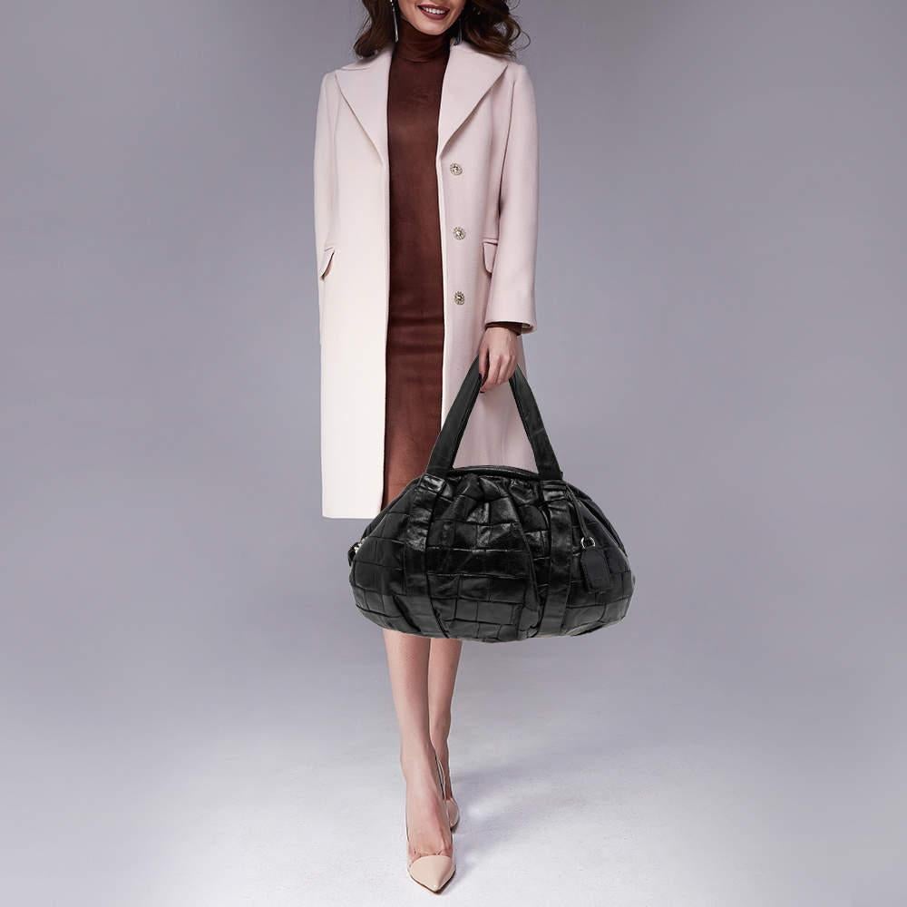 D&G Black Woven Leather Miss Diana Hobo In Fair Condition For Sale In Dubai, Al Qouz 2
