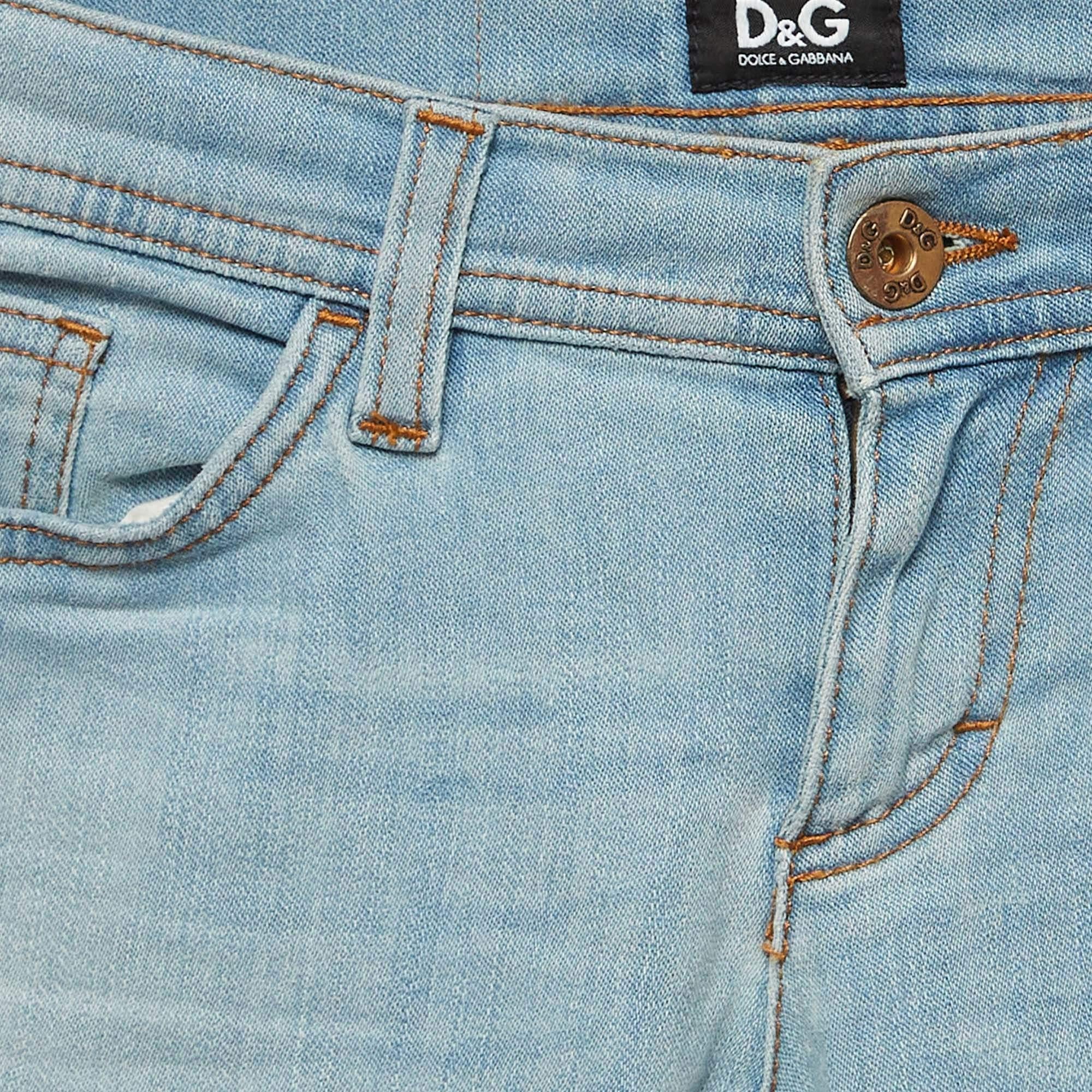 Grigio D.D.G. Jeans a vita bassa a vita stretta in denim lavato blu S.D.G. in vendita