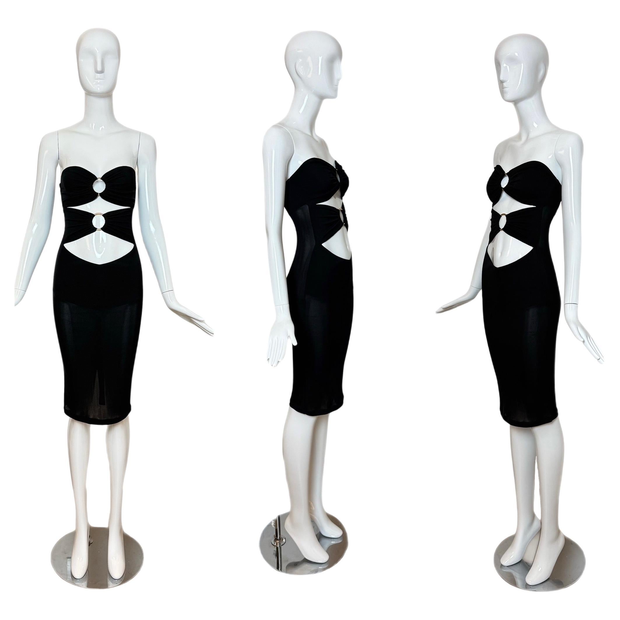 D&G by Dolce 
Gabbana 2000 Vestido negro recortado Anillo en O Largo hasta la rodilla en venta