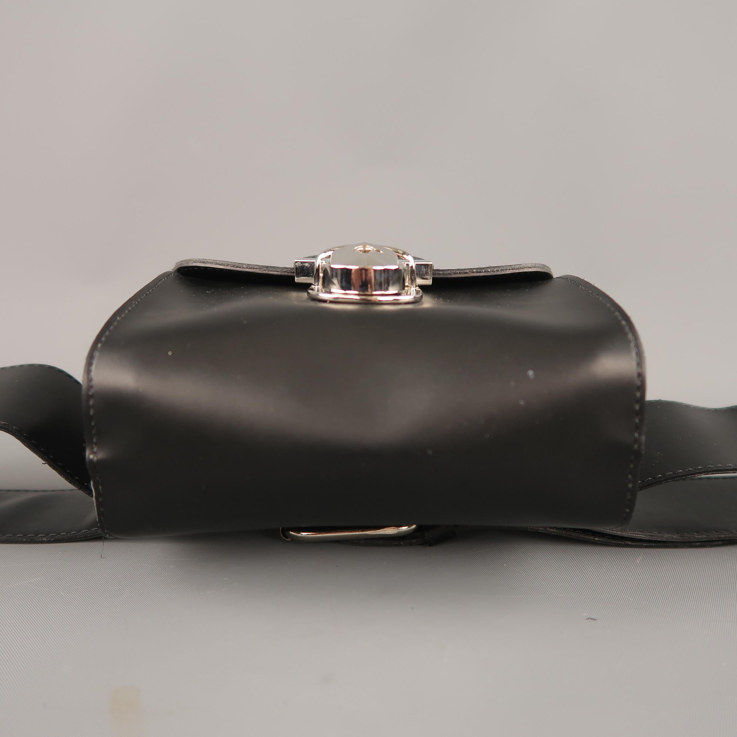  D&G by DOLCE & GABBANA Black S Rubber Mini Belt Bag In Good Condition In San Francisco, CA