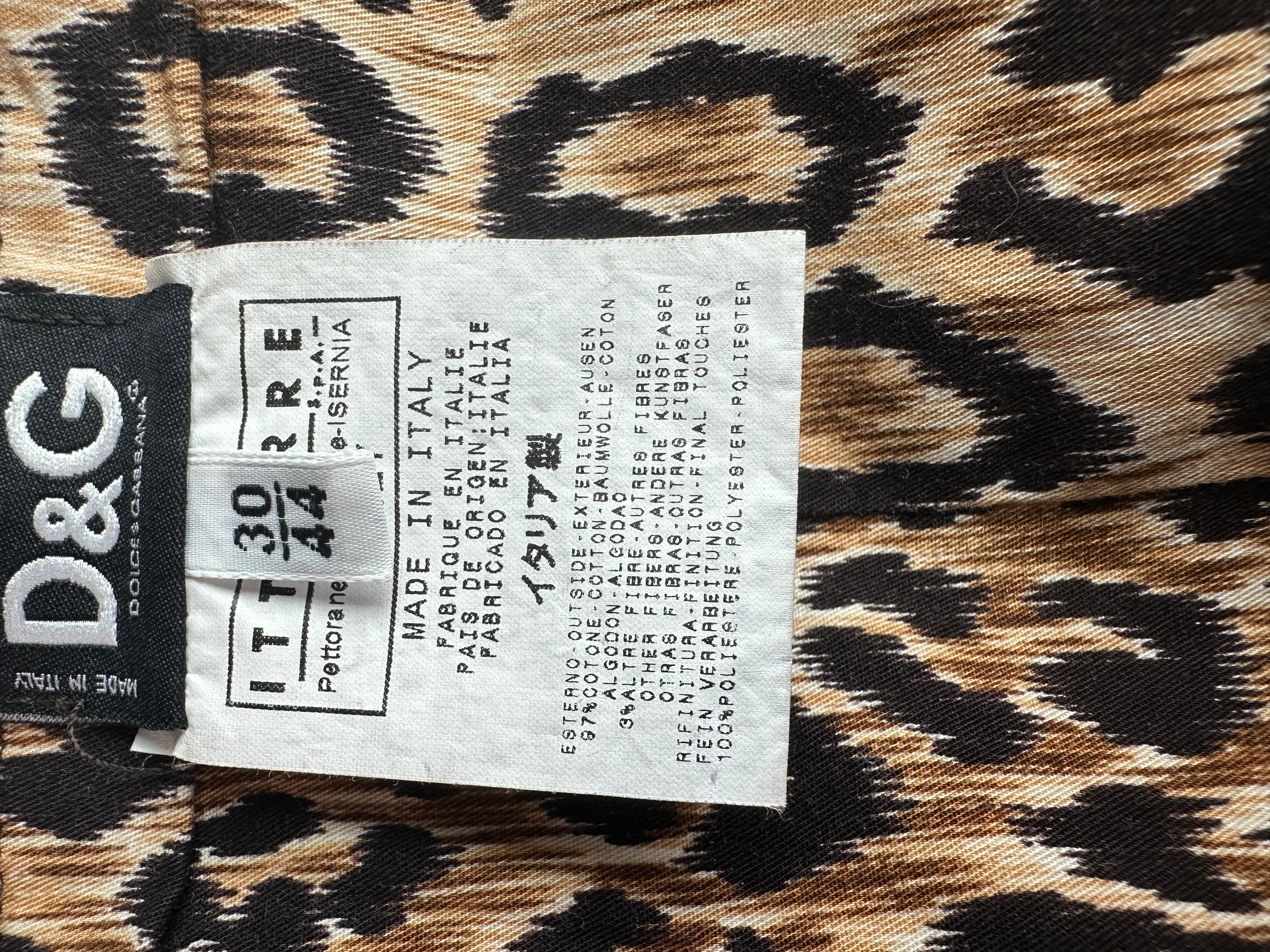 D&G by Dolce & Gabbana Corsé de encaje Top con estampado de leopardo en venta 5