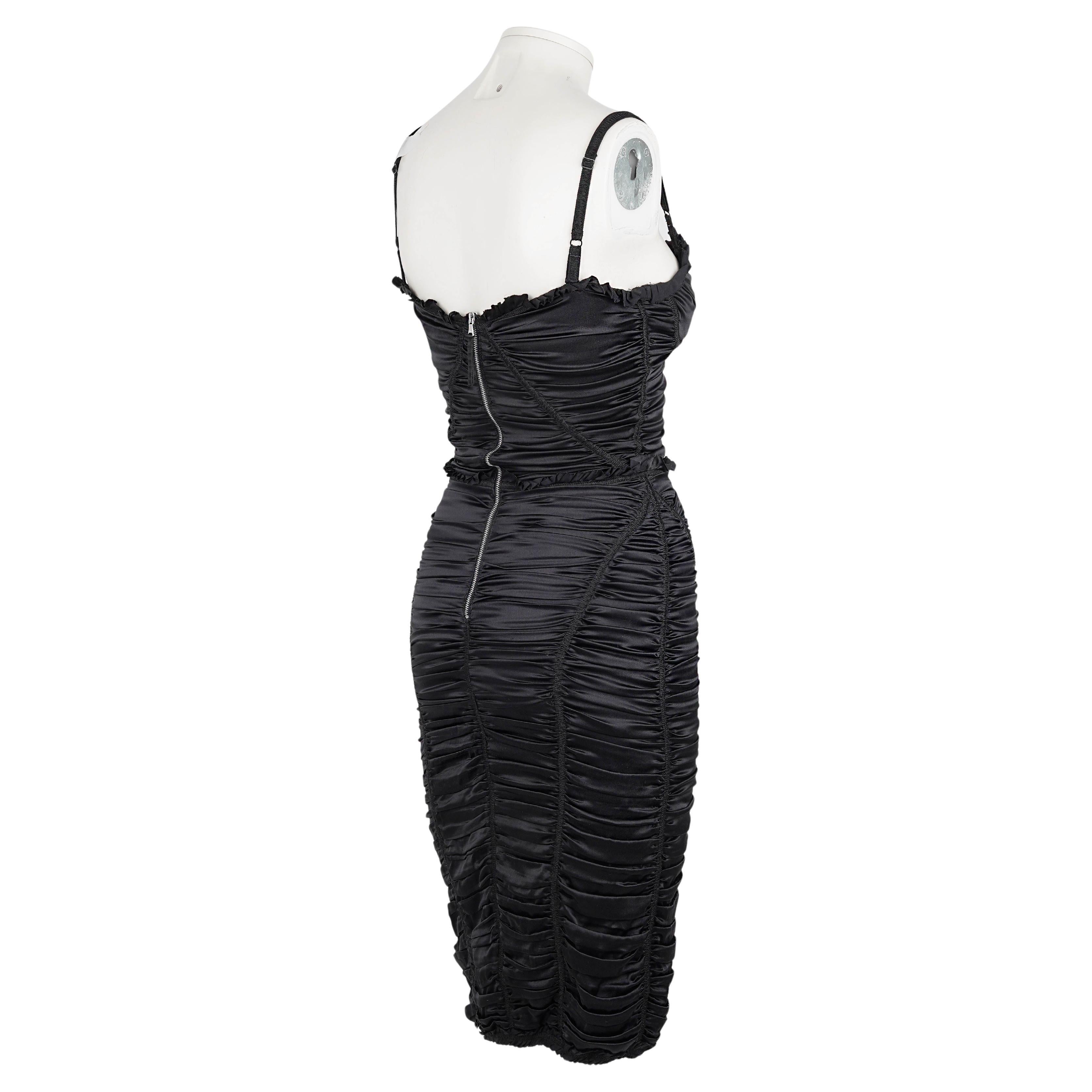 D&G by Dolce & Gabbana Gerafftes Bustierkleid aus Seide - Bezug auf den Laufsteg S/S 2001 im Angebot 2