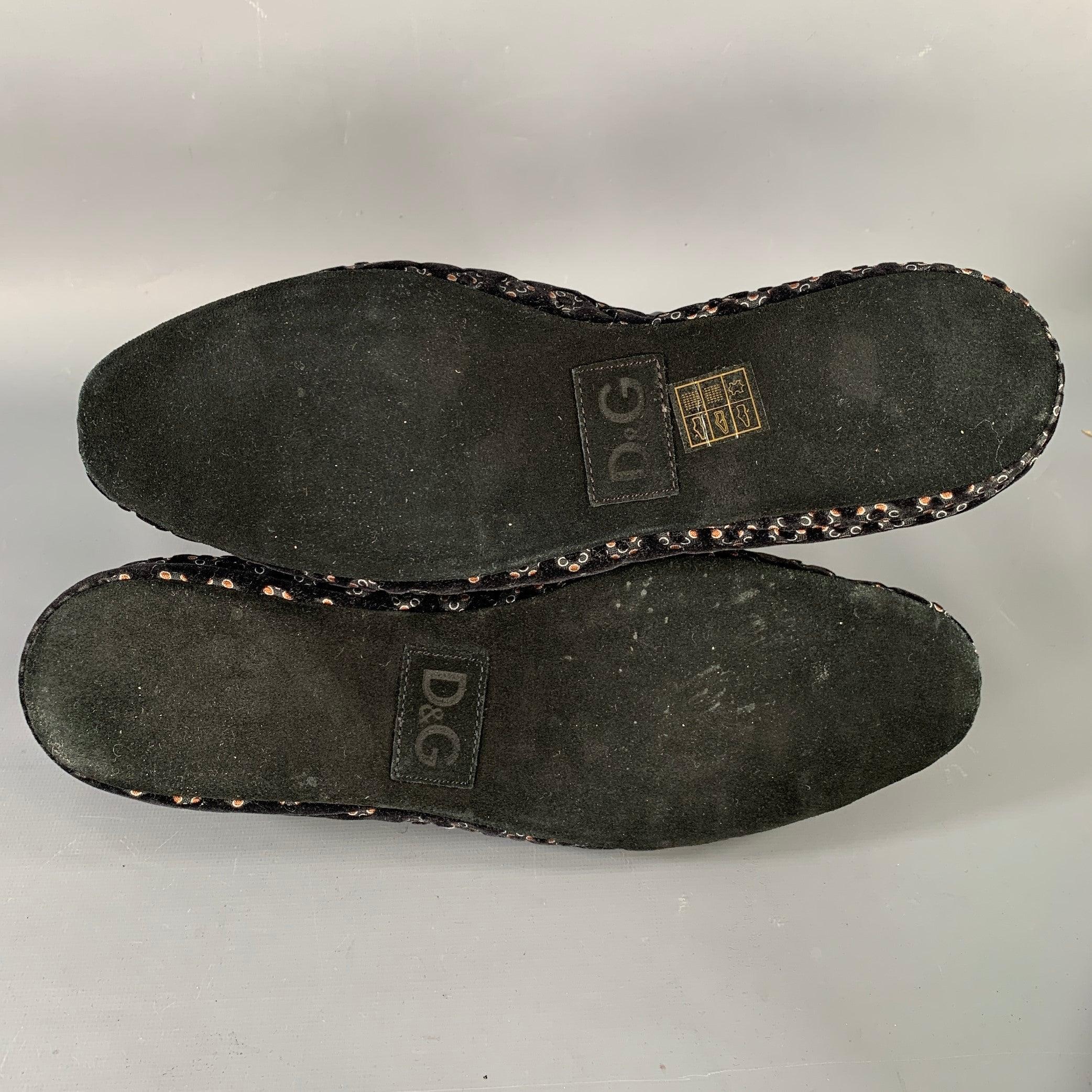 D&G by DOLCE & GABBANA Size 10 Black Orange Circles Velvet Slip On Loafers For Sale 2