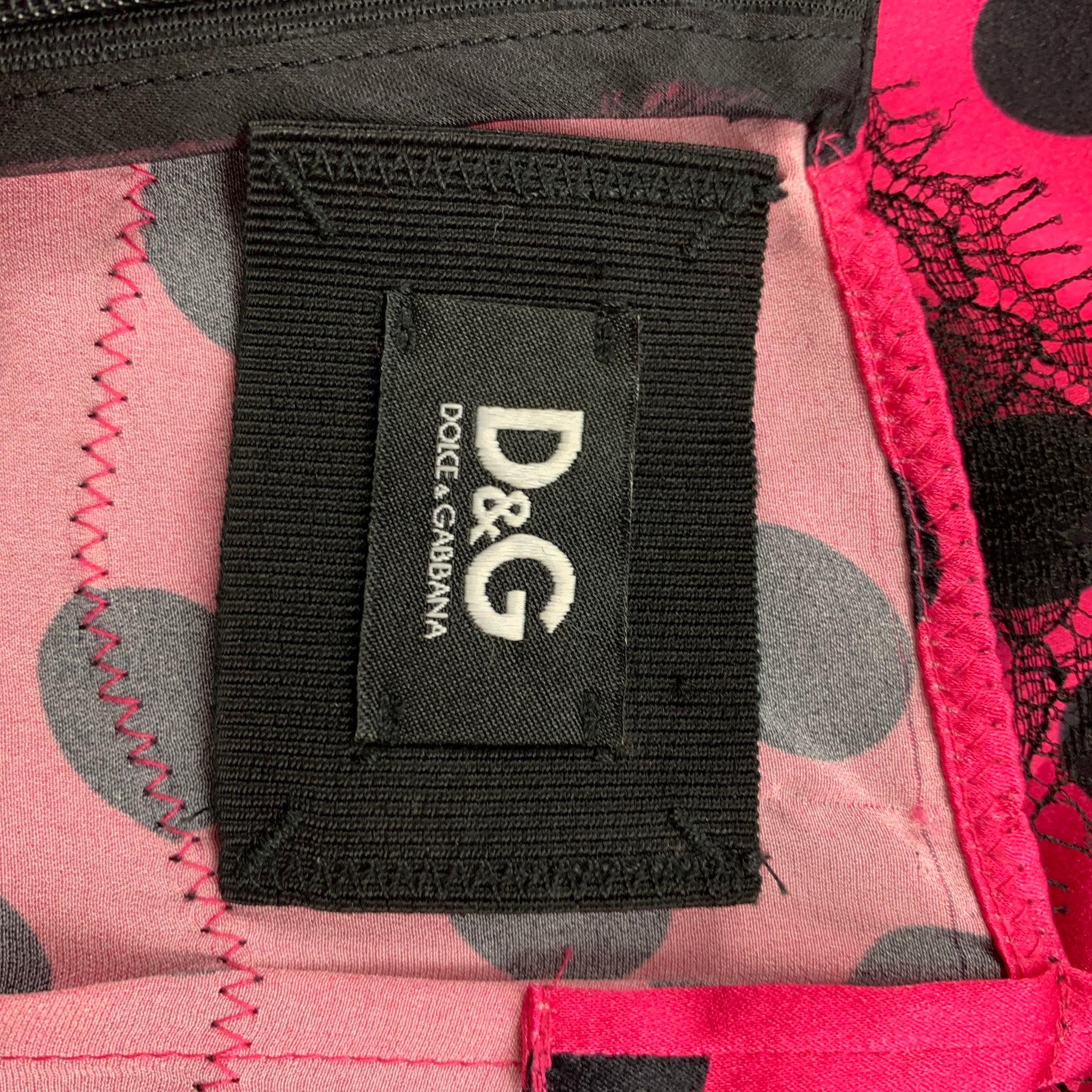 D&G by DOLCE & GABBANA Size 2 Fuchsia Black Silk Polka Dot Casual Top For Sale 2