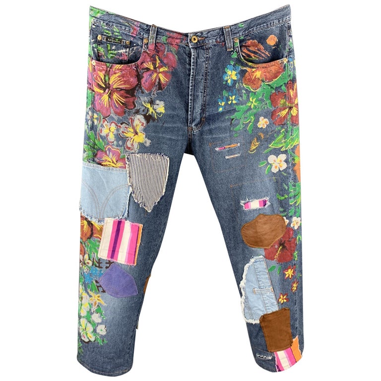 D&G by DOLCE and GABBANA Size 38 Blue Applique Painted Denim Button Fly  Jeans at 1stDibs
