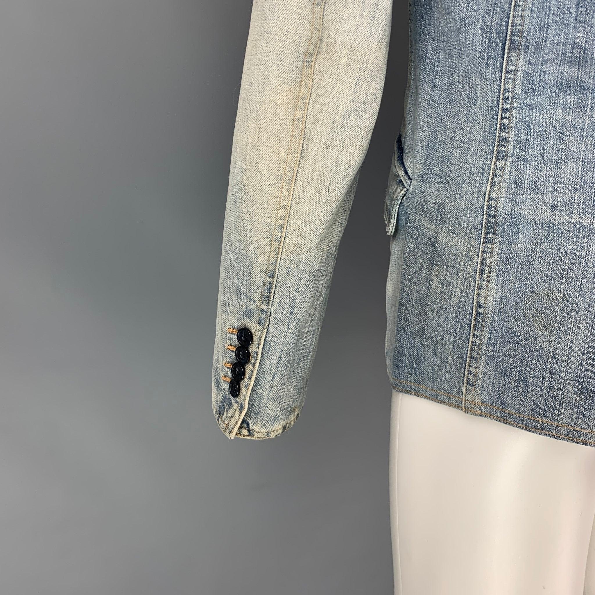 D&G by DOLCE & GABBANA Veste en jean bleue vieillie taille 40 en vente 1