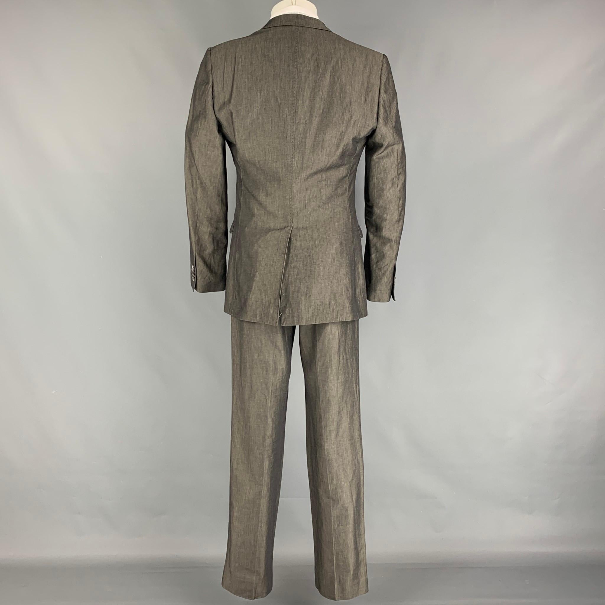 Gray D&G by DOLCE & GABBANA Size 40 Grey Cotton Linen Notch Lapel 3 Piece Suit