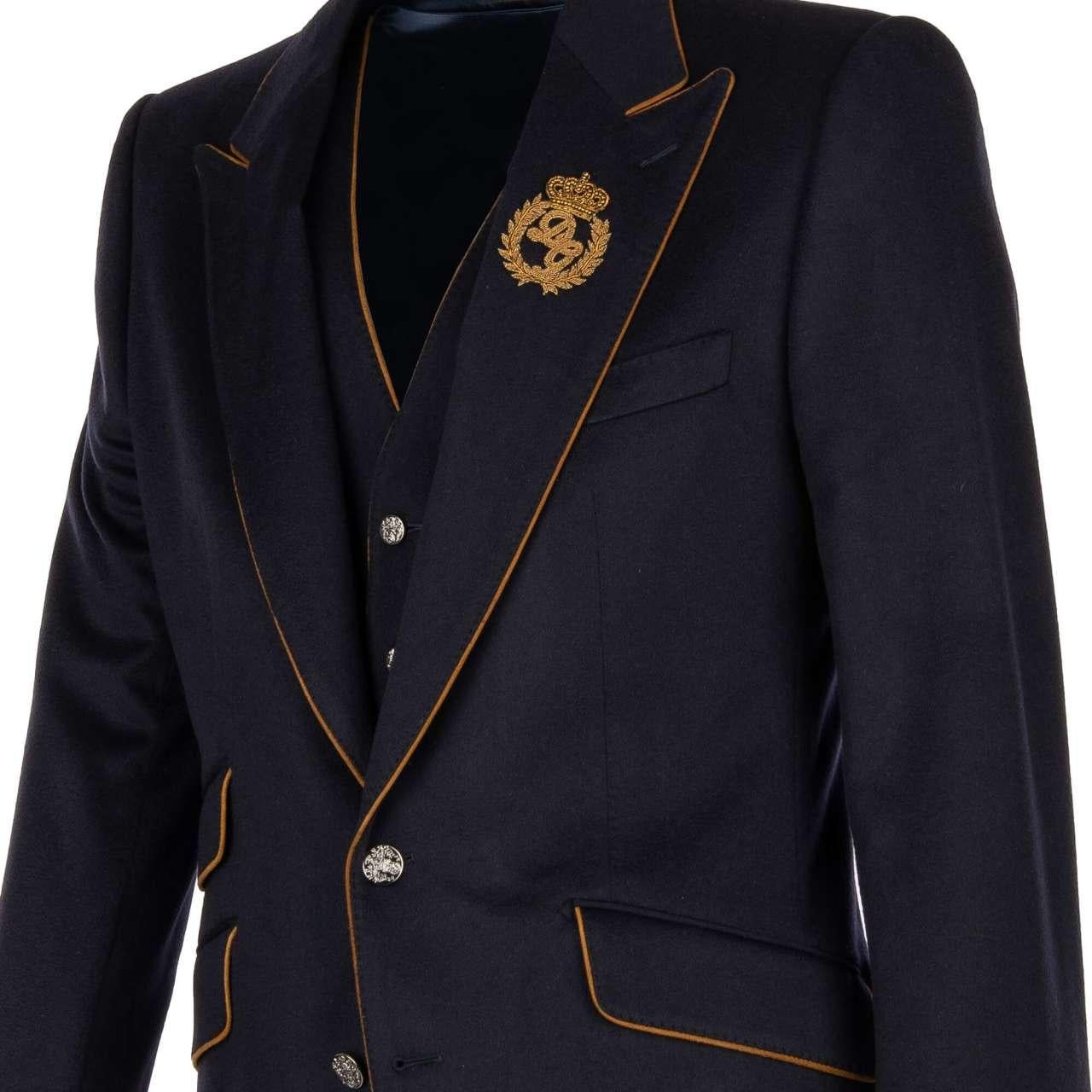 D&G Cashmere Jacket Vest Ensemble SICILIA with Embroidered Logo Crown Blue 46 For Sale 2