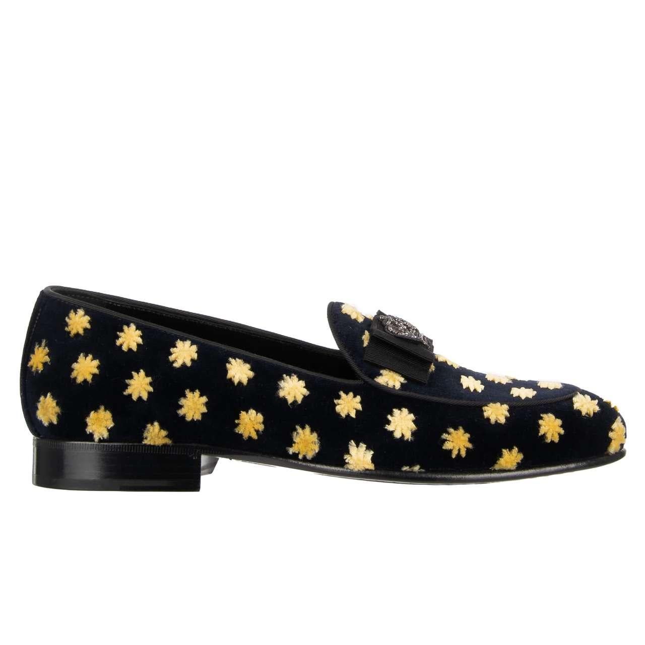 - Velvet loafer shoes NEW LUKAS with embroidered crown ribbon and stars pattern in black by DOLCE & GABBANA - MADE IN ITALY - Former RRP: EUR 745 - New with Box - Model: A50180-AV086-8S748 - Material: 100% Cotton - Sole: Leather - Color: Black -