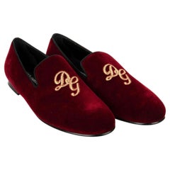 D&G DG Logo Embroidered Velvet Loafer AMALFI Bordeaux Red Gold EUR 40