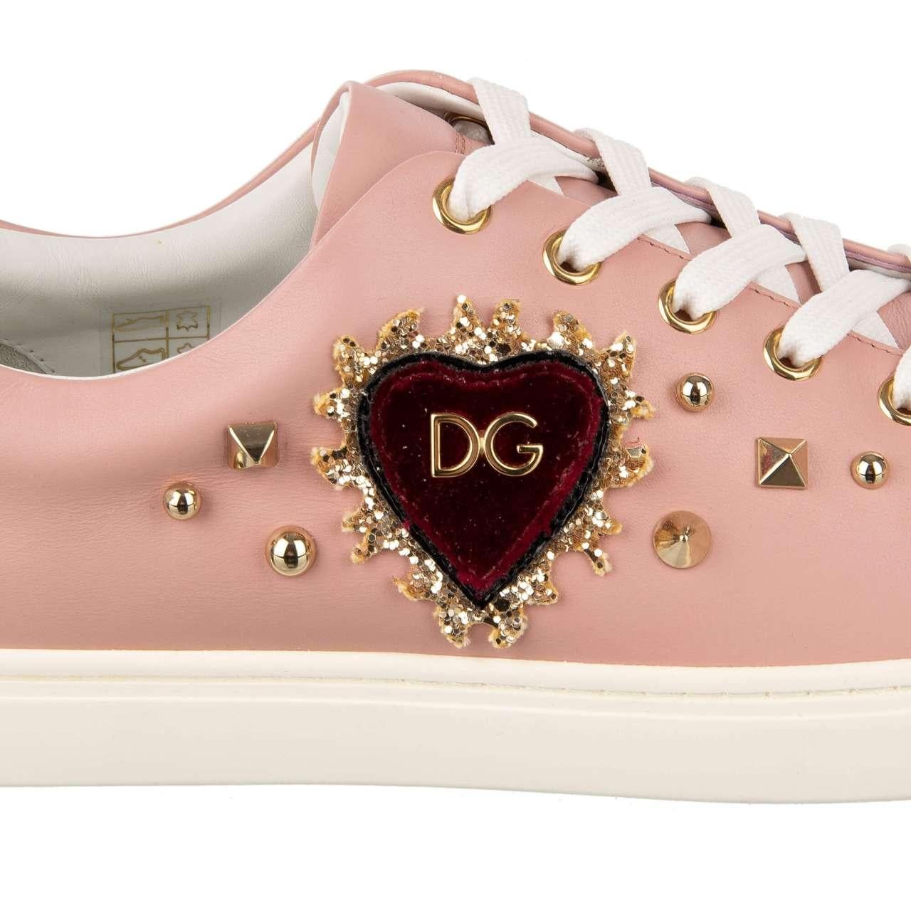 D&G DG Velvet Heart Rose Patch Studs Sneaker LONDON Light Pink White 36 For Sale 2