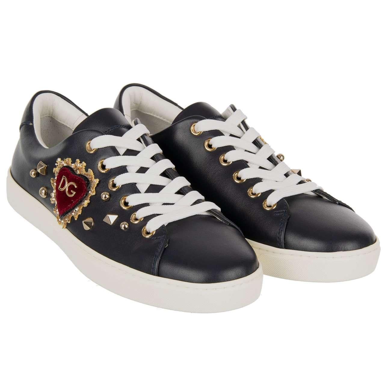 - Leather Sneaker LONDON with DG velvet Heart patch and studs in dark blue and white by DOLCE & GABBANA - New with Box - MADE IN ITALY - Model: CK0167-B5294-8H415 - Material: 100% Calf leather - Sole: Rubber - Color: White / Dark Blue - DG Heart