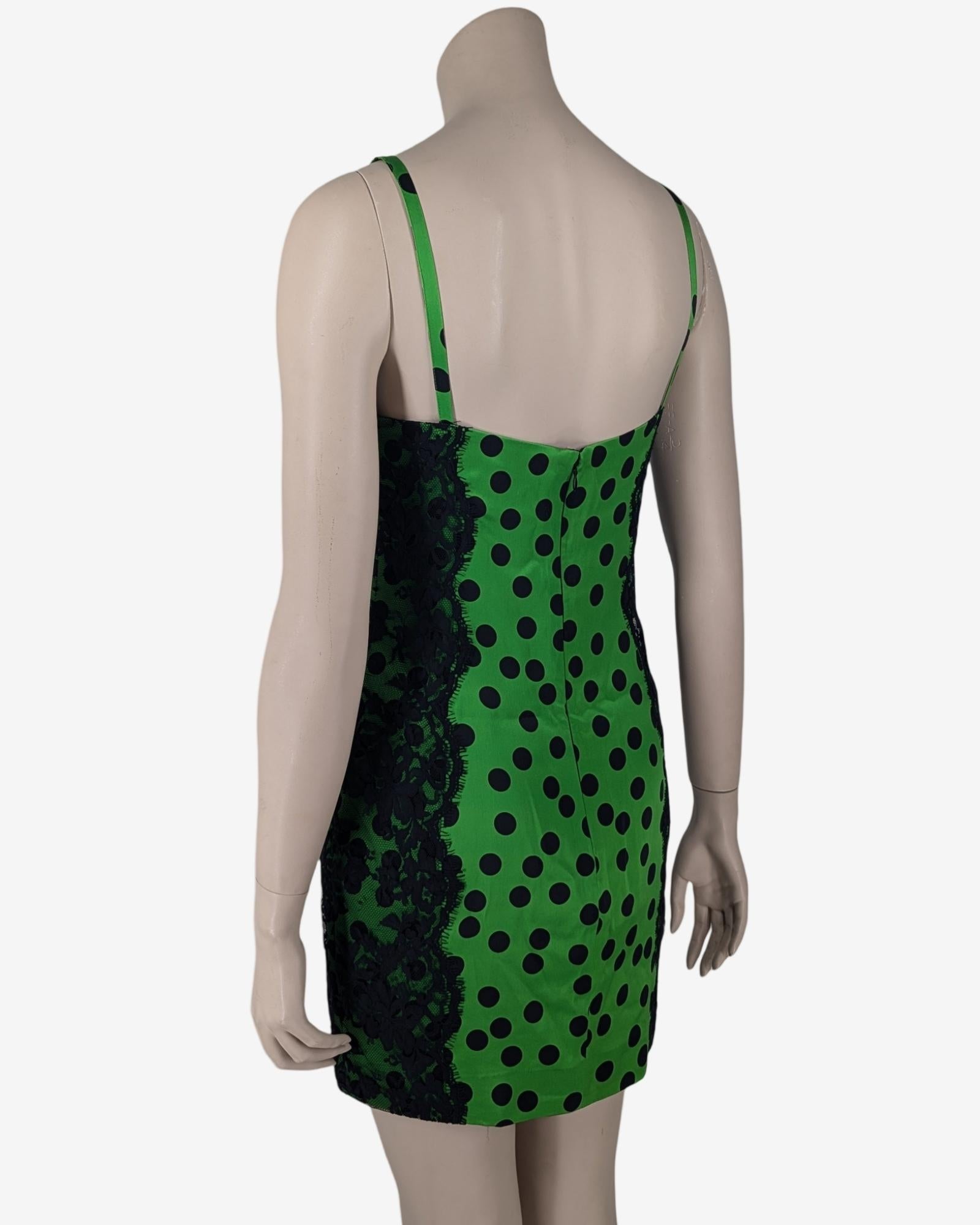 D&G Dolce and Gabbana silk dots mini dress In Good Condition For Sale In GOUVIEUX, FR