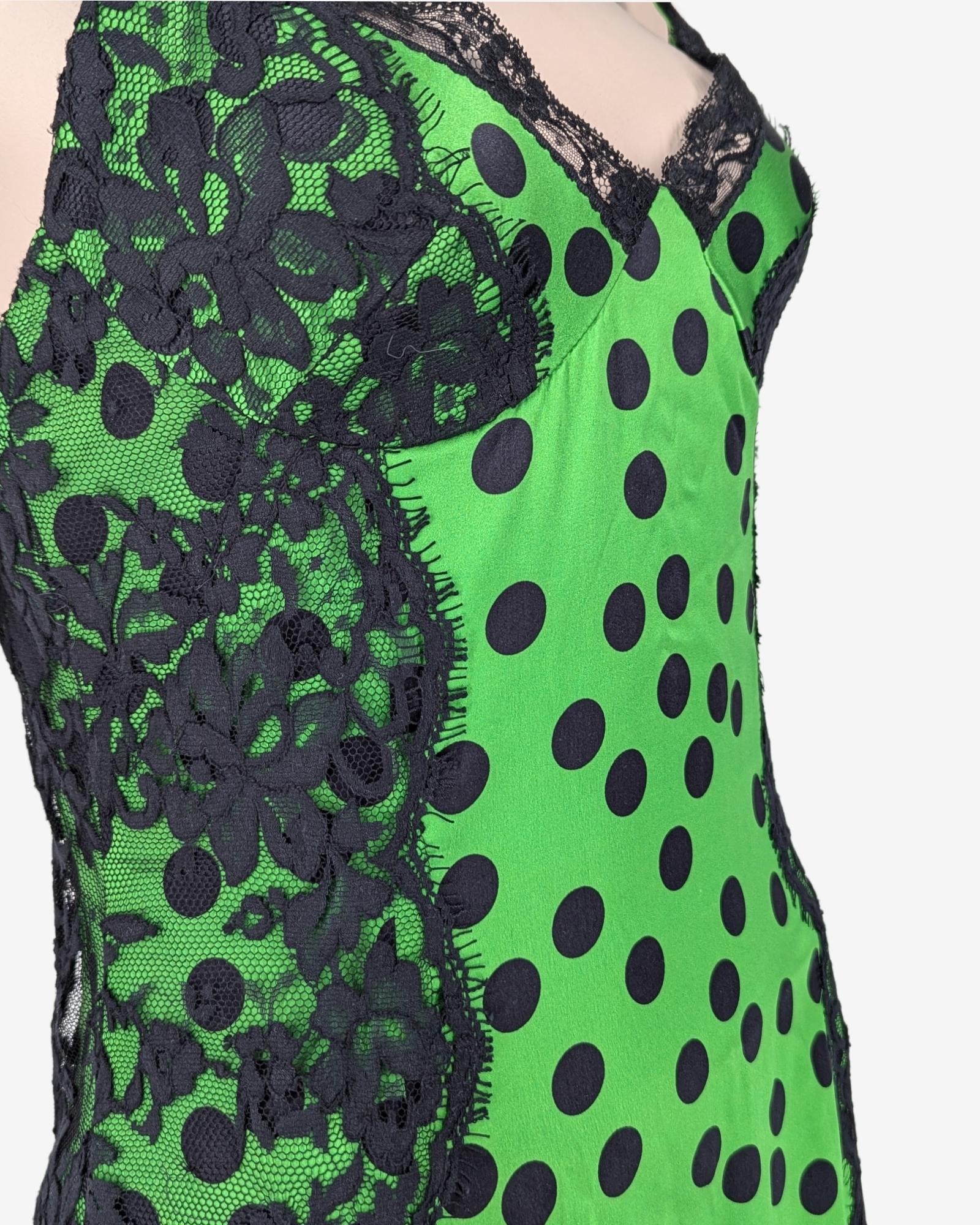 D&G Dolce and Gabbana silk dots mini dress For Sale 2