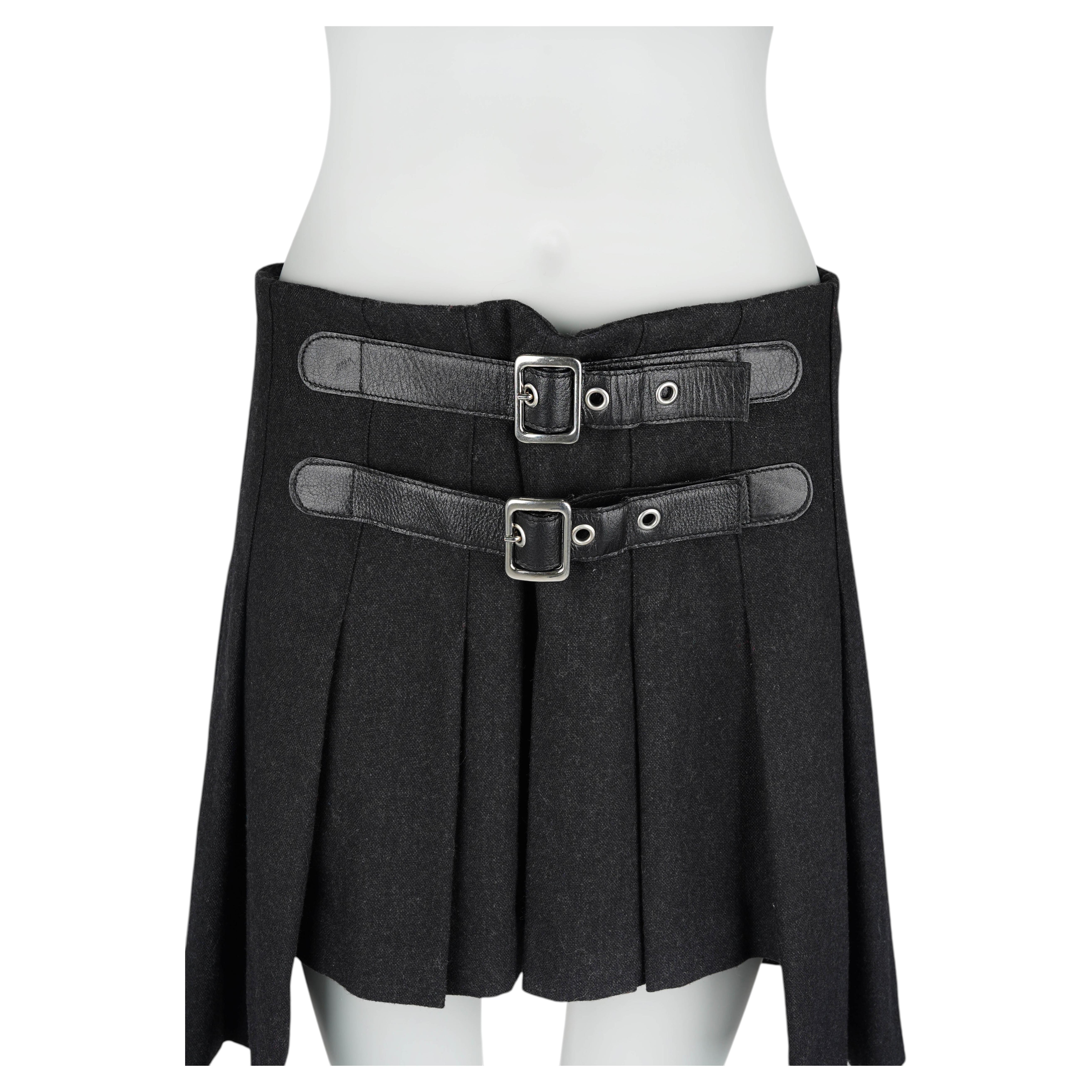 D&G Dolce and Gabbana FW 2003 Pleated Buckle Mini Skirt IT 28/42