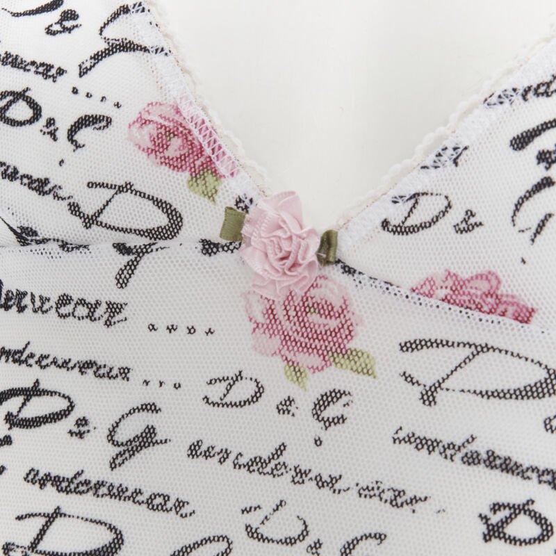 D&G DOLCE GABBANA Underwear white logo rose mesh lace trim cami tank top M
Reference: TGAS/B01450
Brand: Dolce Gabbana
Designer: Domenico Dolce and Stefano Gabbana
Model: Rose print mesh top
Material: Mesh
Color: White, Multicolour
Pattern: