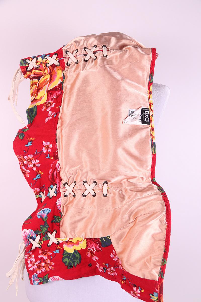 D&G Dolce & Gabbana Vintage Korsett-Top mit Blumendruck in Rot im Angebot 4