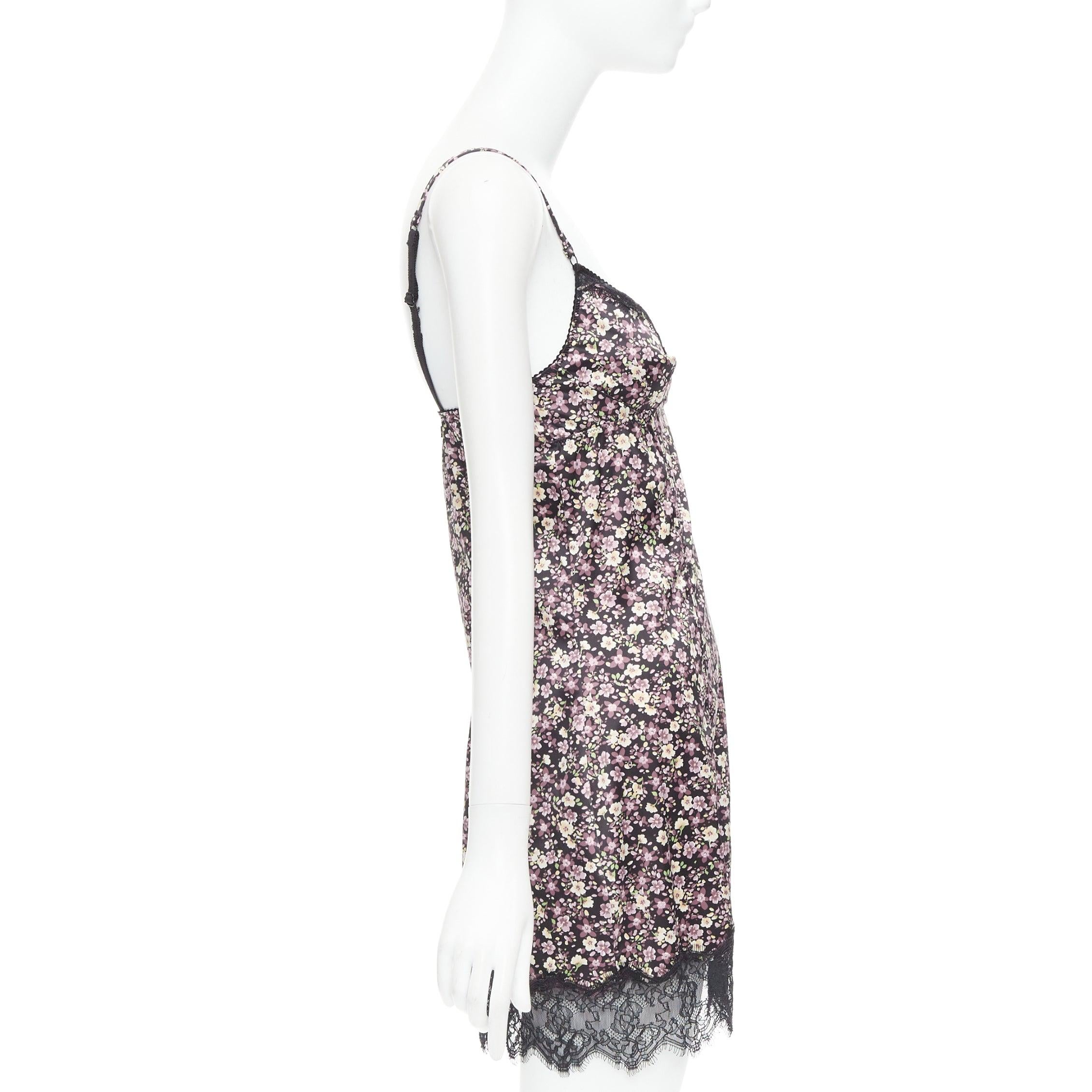D&G DOLCE GABBANA Vintage Rosa Grünes florales schwarzes Slip-Kleid mit Schleifenbesatz und Spitzenbesatz M im Zustand „Hervorragend“ im Angebot in Hong Kong, NT